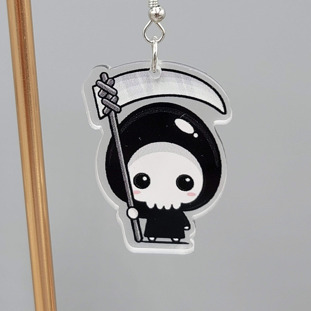 Halloween Death Grim Reaper Pierced Earrings Silver tone Dangle 1.5 in
