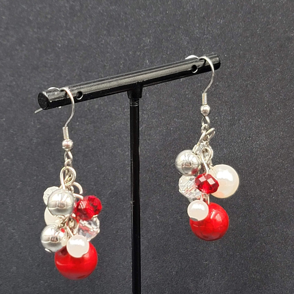 Pierced Earrings Silver tone Red White Cluster Bead Dangle 1.5"