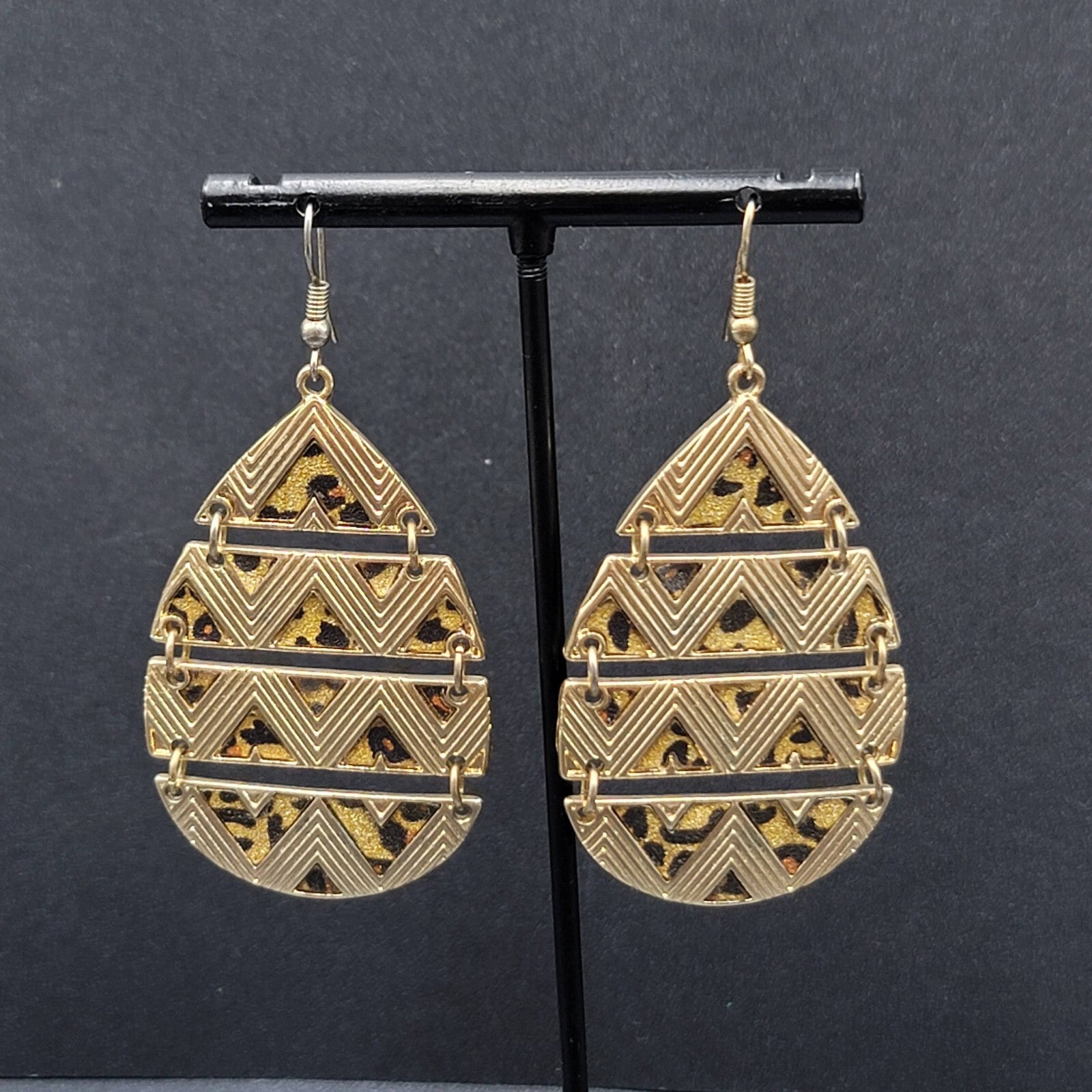 Pierced Earrings Gold tone Articulated Metal Teardrop Leopard Print Dangle 2"