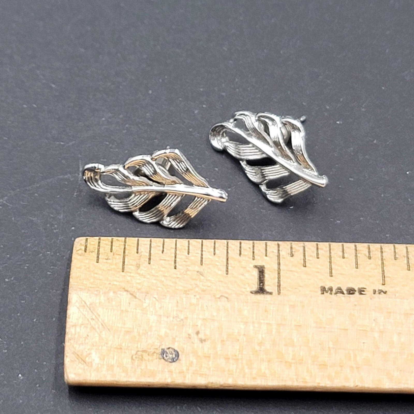 Vintage Pierced Earrings Embossed Leaf Silver Plated Studs 3/4"