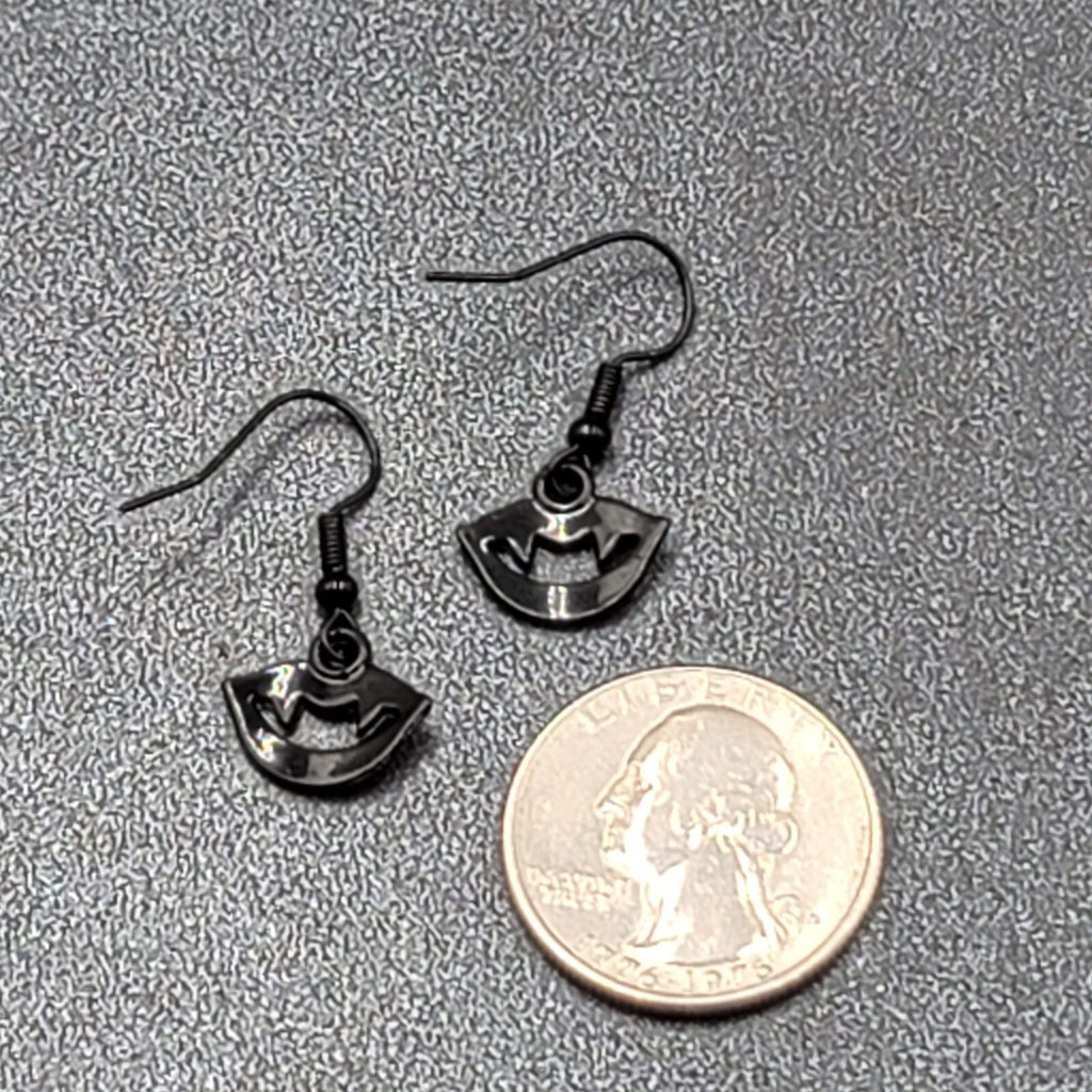New Pierced Earrings Black Red Enamel Vampire Lips Mouth 3/8"