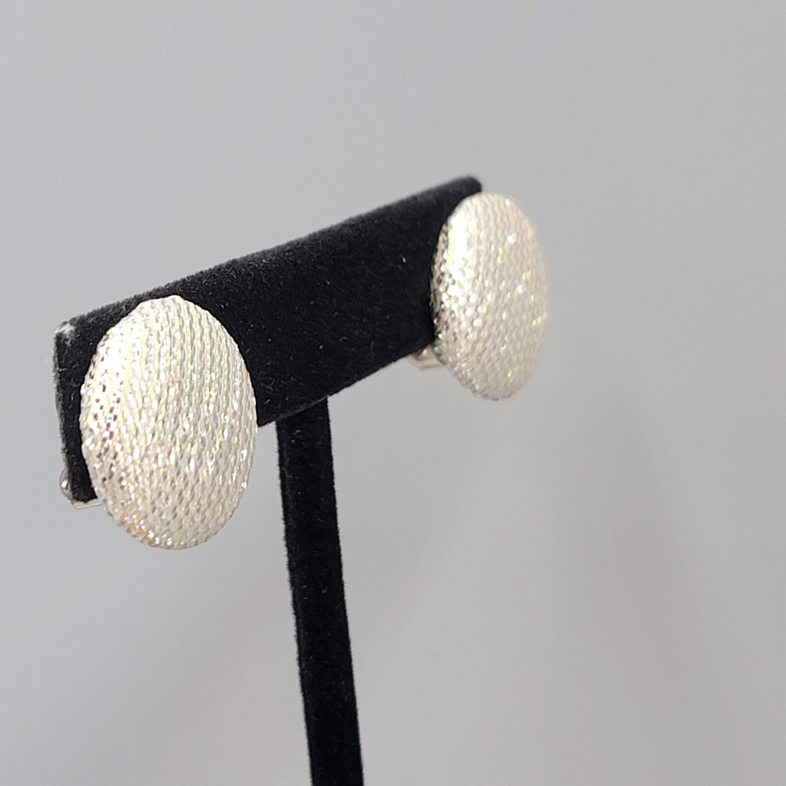 Vintage Clip on Earrings Silver tone Pink Thread Button Studs 3/4"