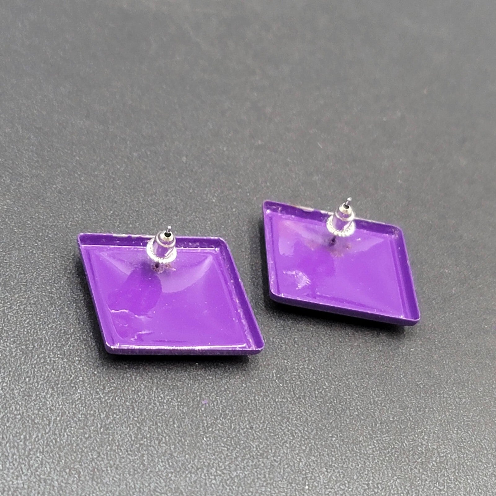 Vintage Pierced Earrings Purple Enamel Square 1"