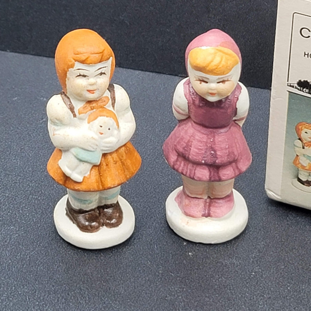 Vintage House of Lloyd Ceramic 4 COUNTRY KIDS Children Christmas Village