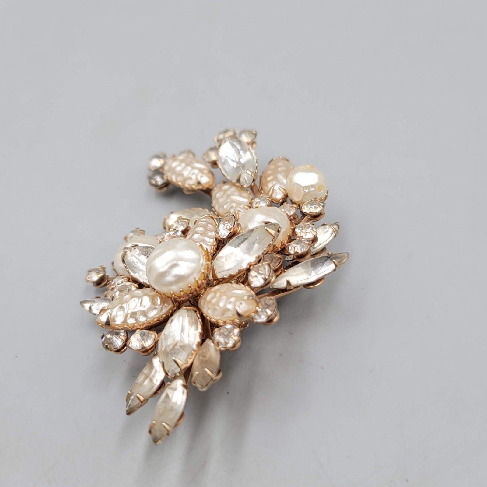 Vintage Brooch  Pearlized Lava Rhinestone Gold tone Floral Spray 3 in Unsigned