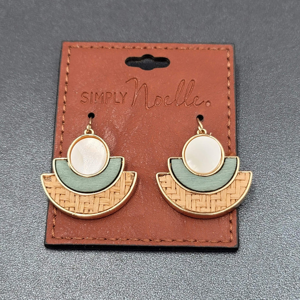 Simply Noelle Pierced Earrings Gold tone Mother of Pearl Wood Rattan Dangle 1.25