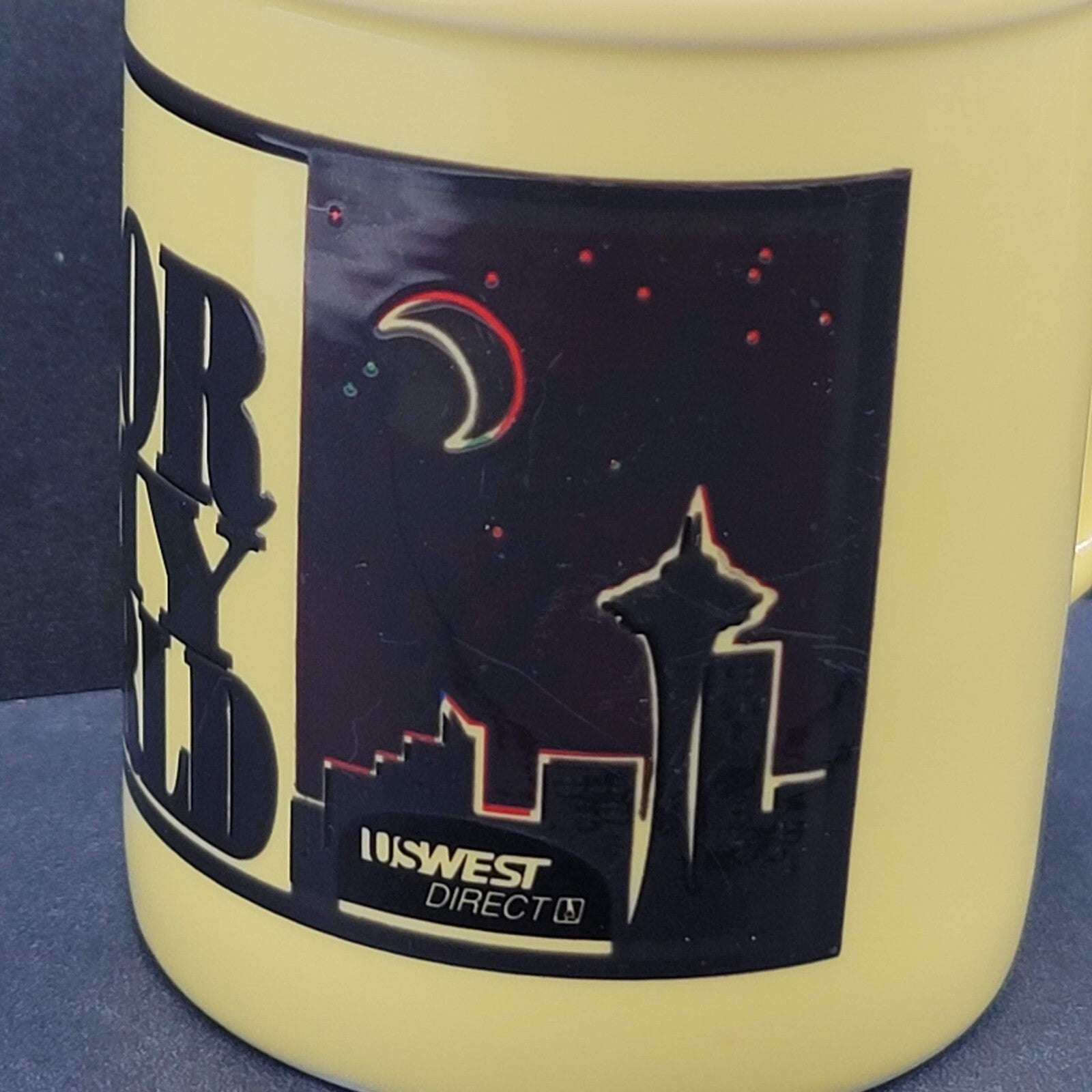 Vintage US West Color My World Coffee Mug Seattle Yellow 10 oz