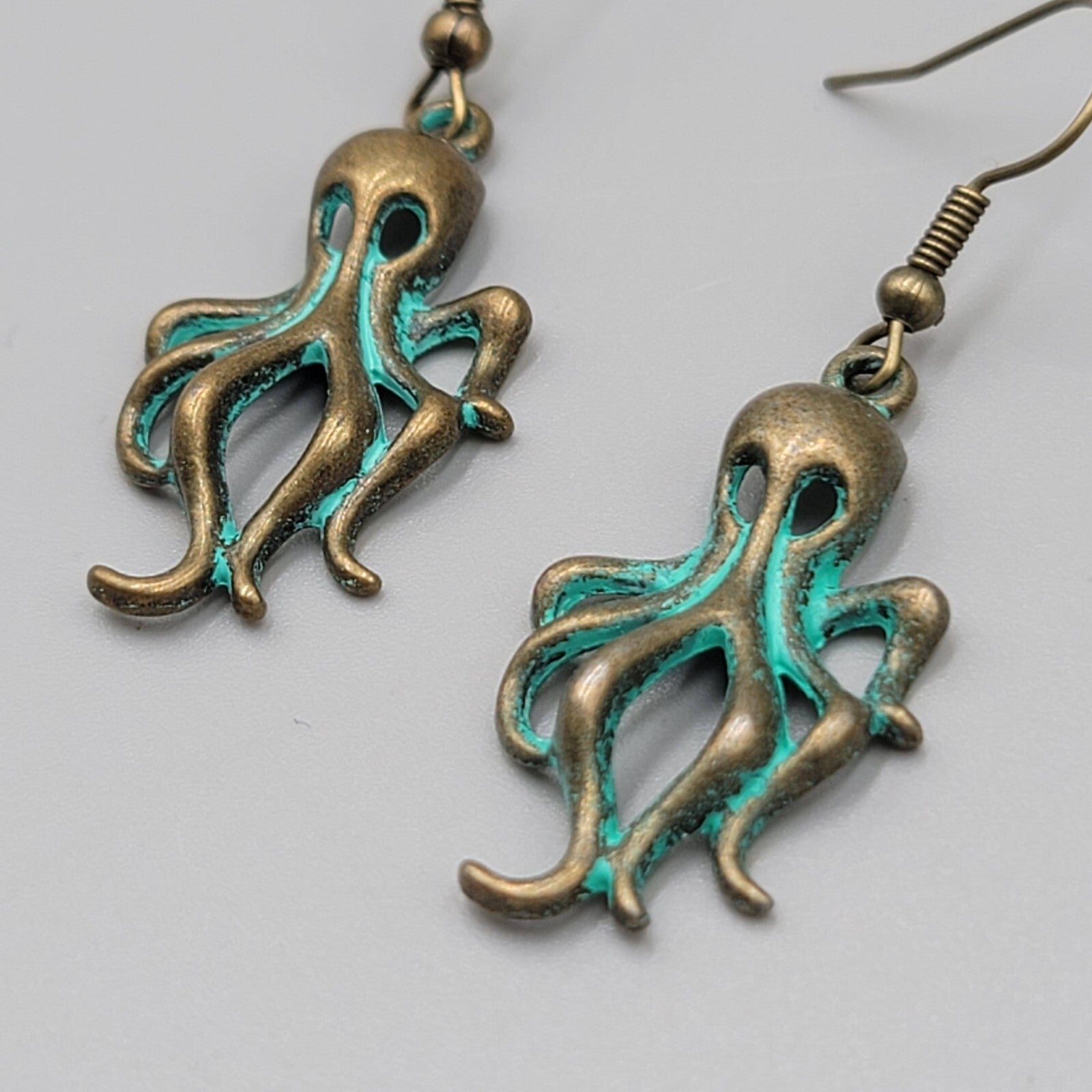 Octopus Beach Sea life Pierced Earrings Bronze tone Green wash Dangle 1 1/8"