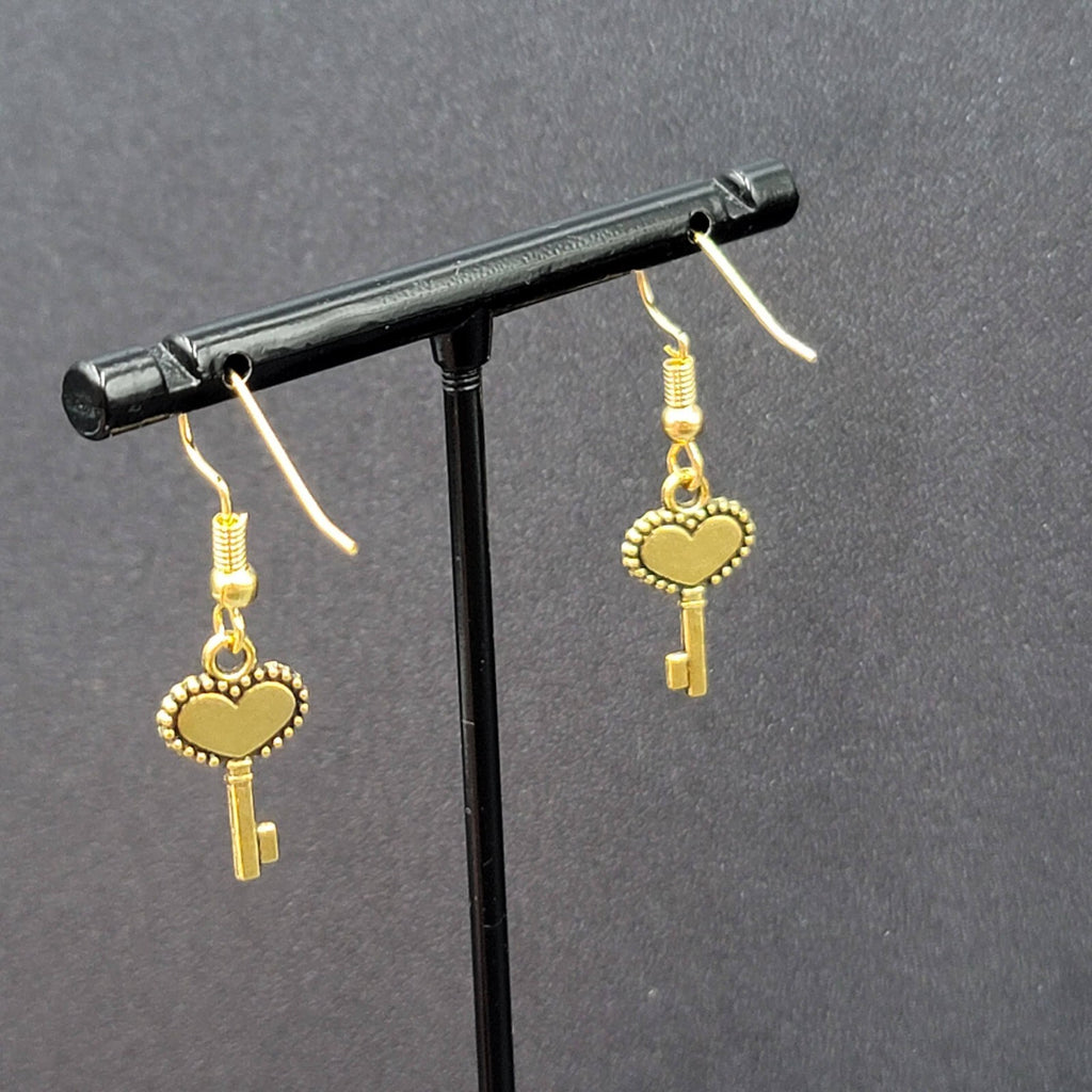 New Ornate Heart Skeleton Key Pierced Earrings Gold tone Dangle 5/8"