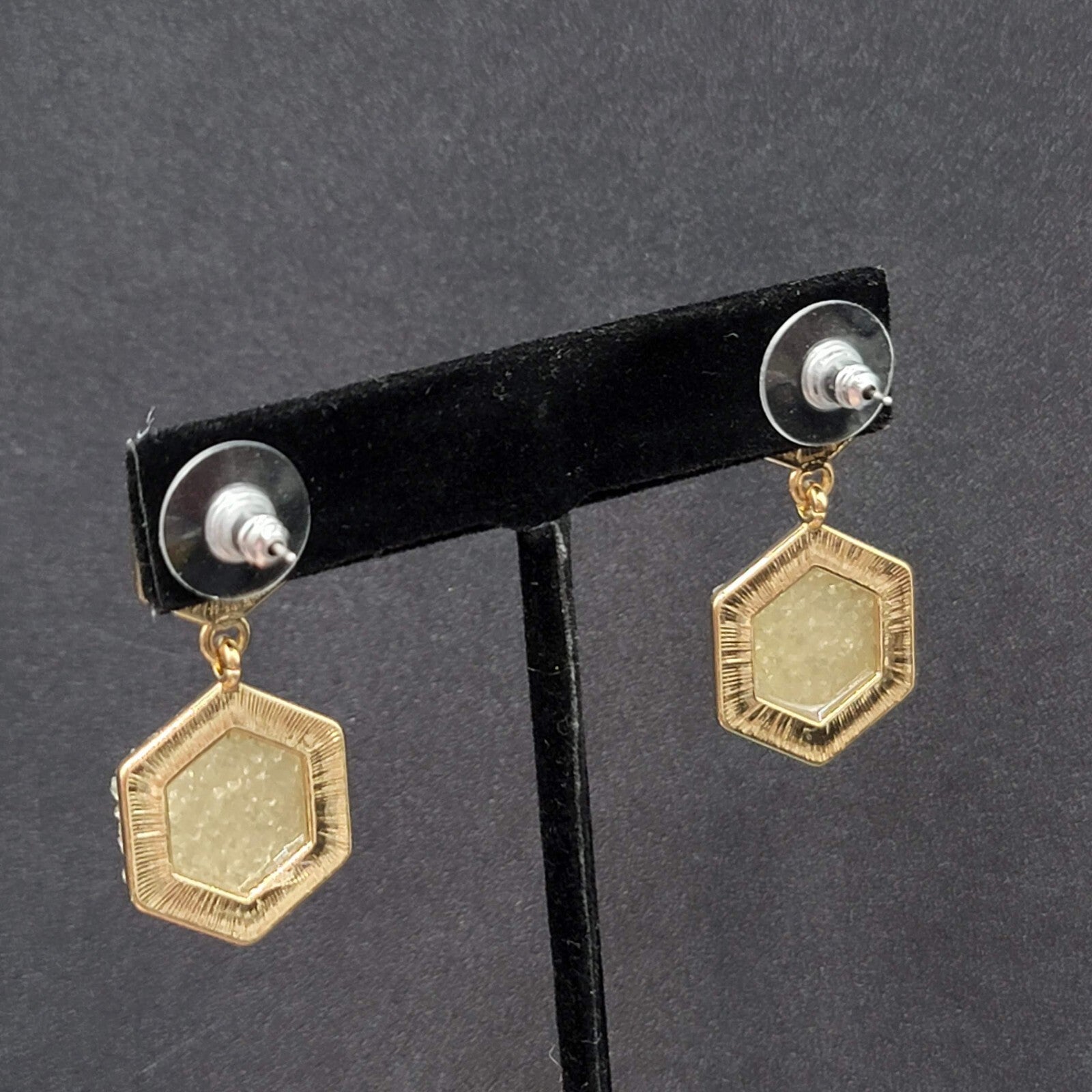 Sugar Fix Pierced Earrings Acrylic Pink Druzy Hexagon Dangle Gold tone 1.5"