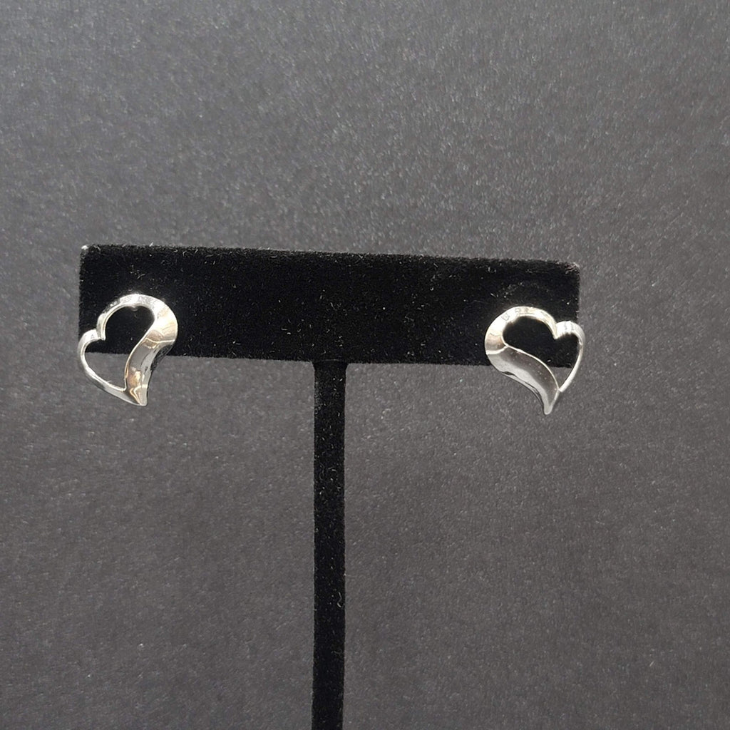 Vintage Pierced Earrings Silver tone Open Heart Studs 1/2"