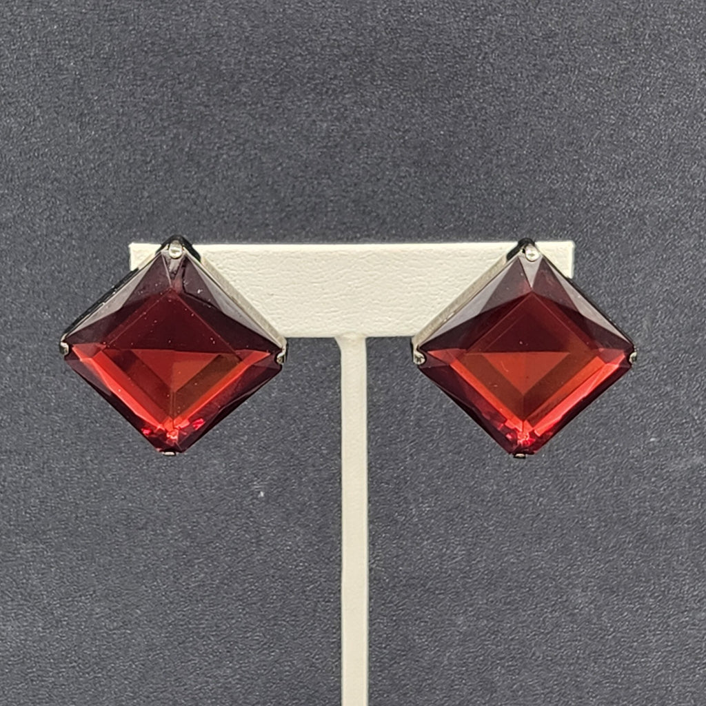 Vintage Clip on Earrings Black Metal Red Acrylic Square Drop 1"