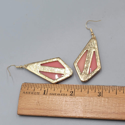 Acrylic Mauve Statement Pierced Earrings Gold tone Dangle 2 in