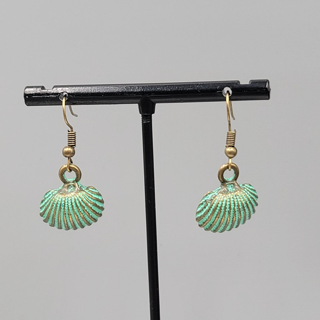 Clam Shell Beach Sea life Pierced Earrings Bronze tone Green wash Dangle 5/8"