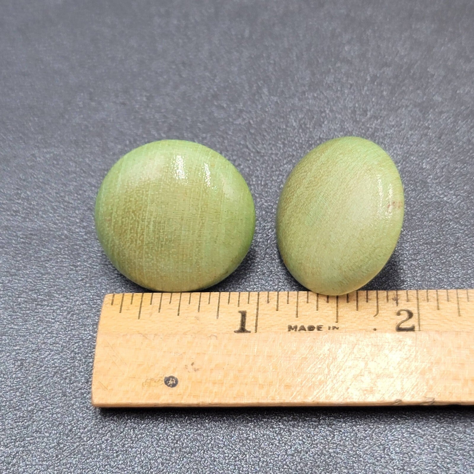 Vintage Pierced Earrings Stained Green Wood Disc Drop 1"