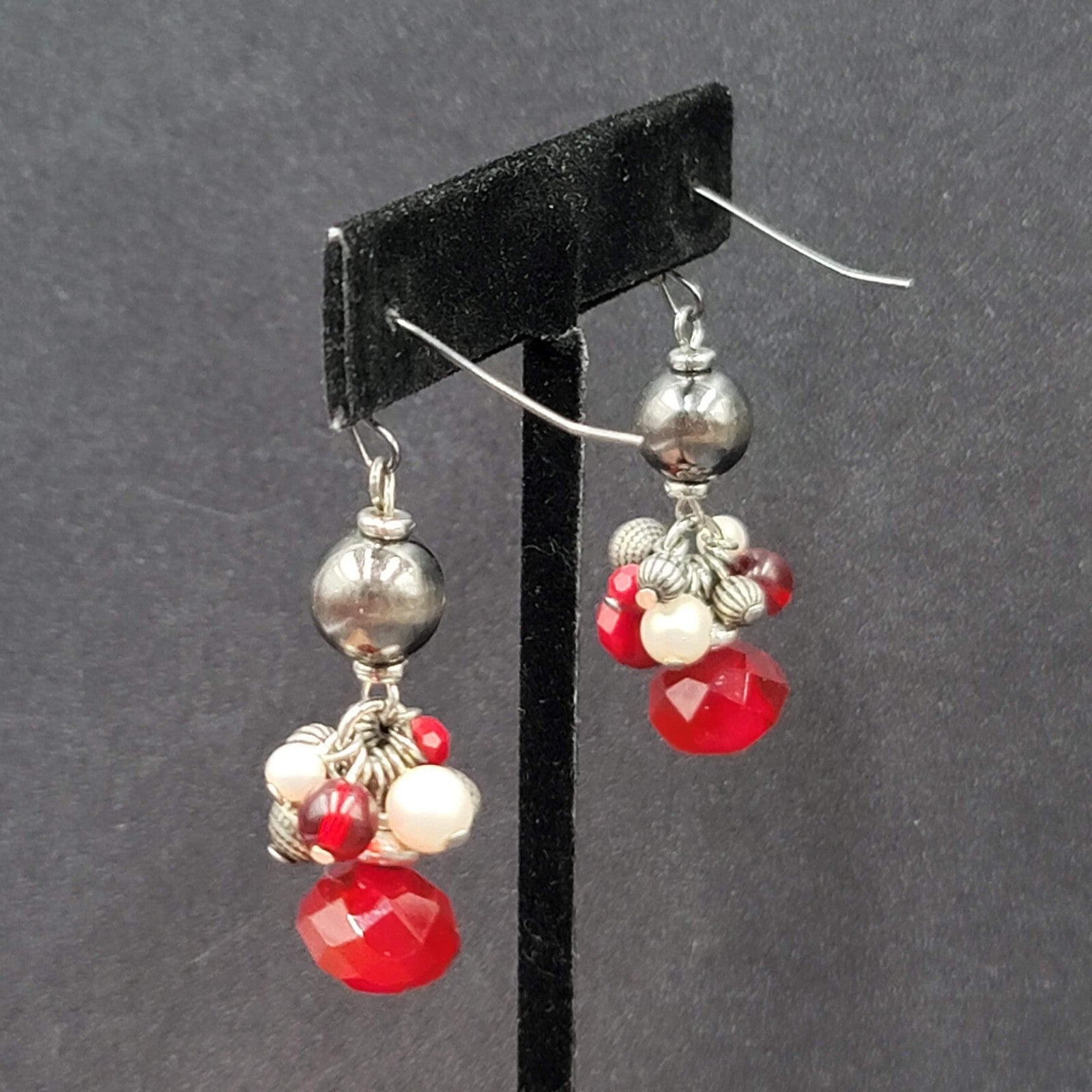 Pierced Earrings Silver tone Red Gray White Black Bead Dangle 1.5"
