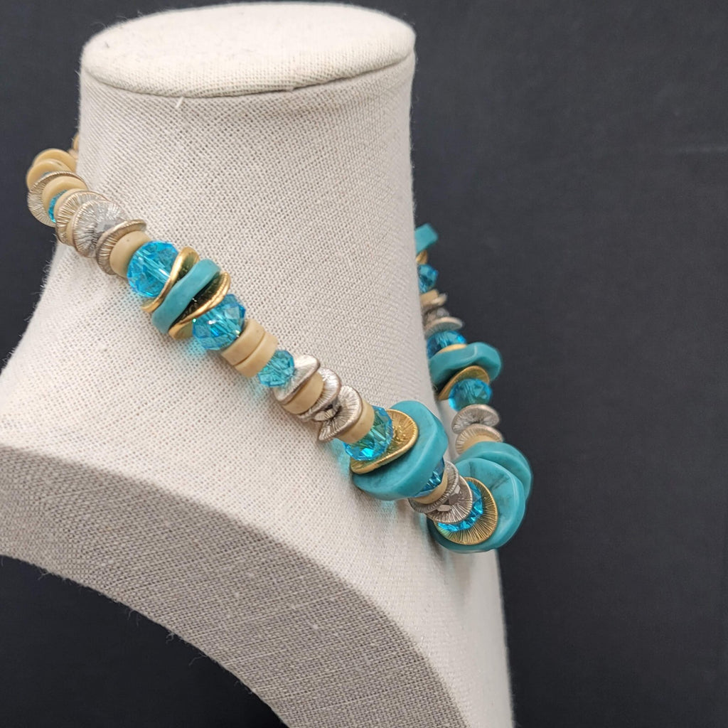 JONES NEW YORK JNY Signed Gold Tone Blue Chunky Beads Necklace 16"-19"