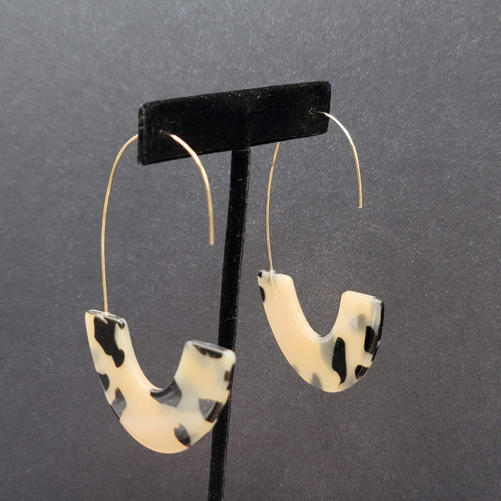 Pierced Earrings Large Resin Hoops Faux Tortoise Brown Pattern 3"