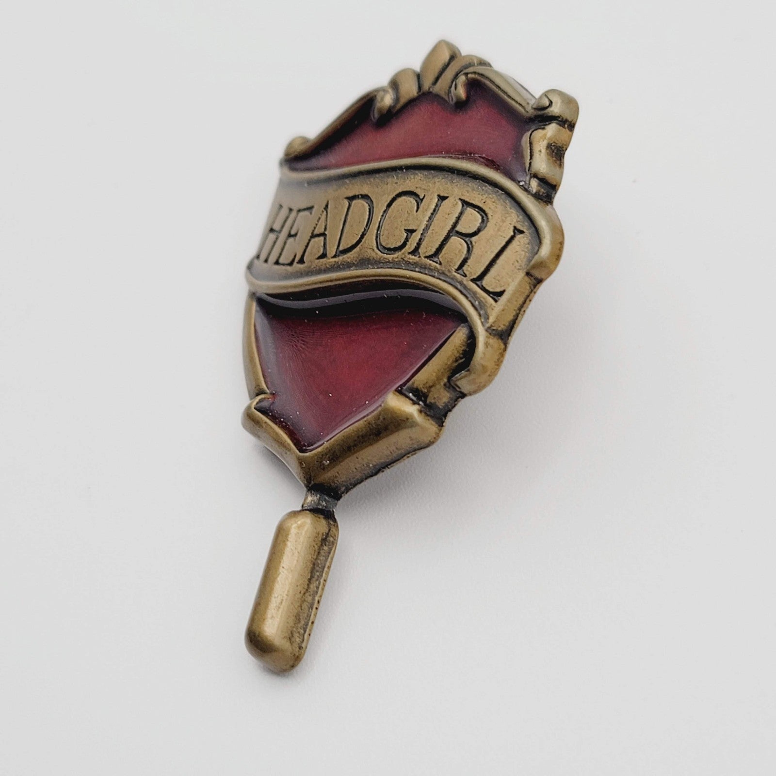 Disney Pin Harry Potter Headgirl Wizarding World Universal Studios Release HTF 