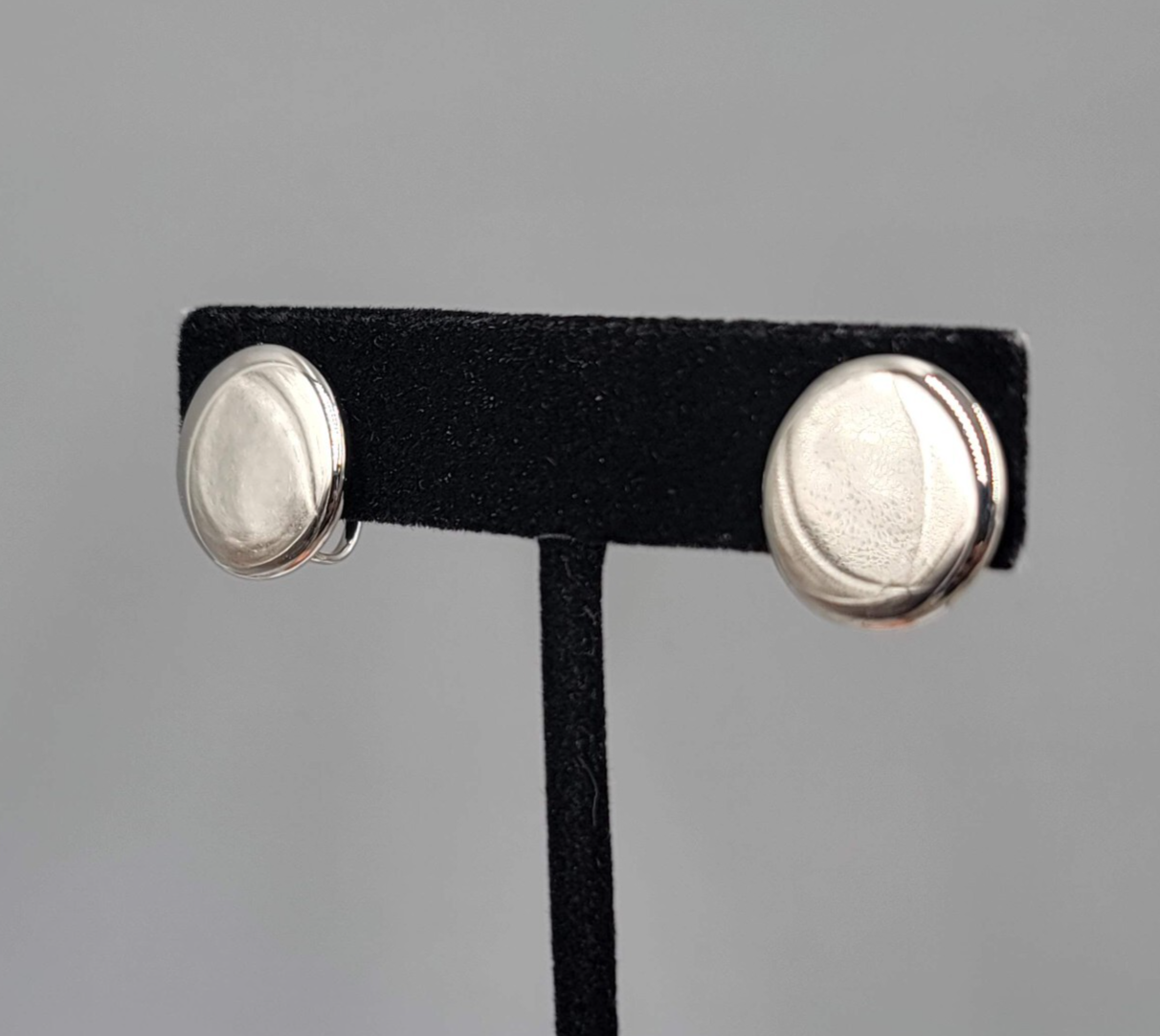 Vintage Silver tone Clip on Earrings High Polish Round Studs 5/8"