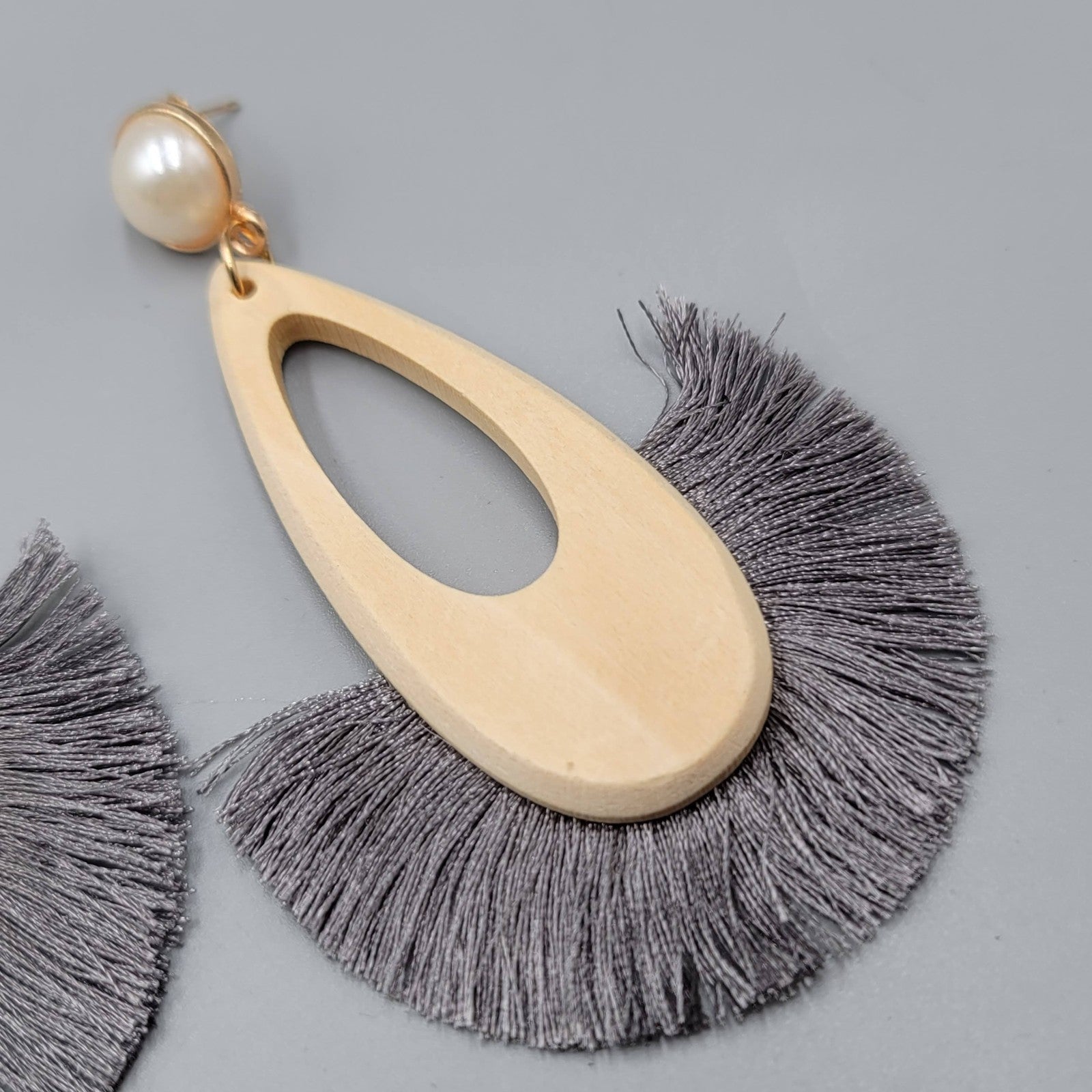Statement Dangle Earrings Gold Tone Teardrop Faux Pearl Gray Fringe Boho (BC2)