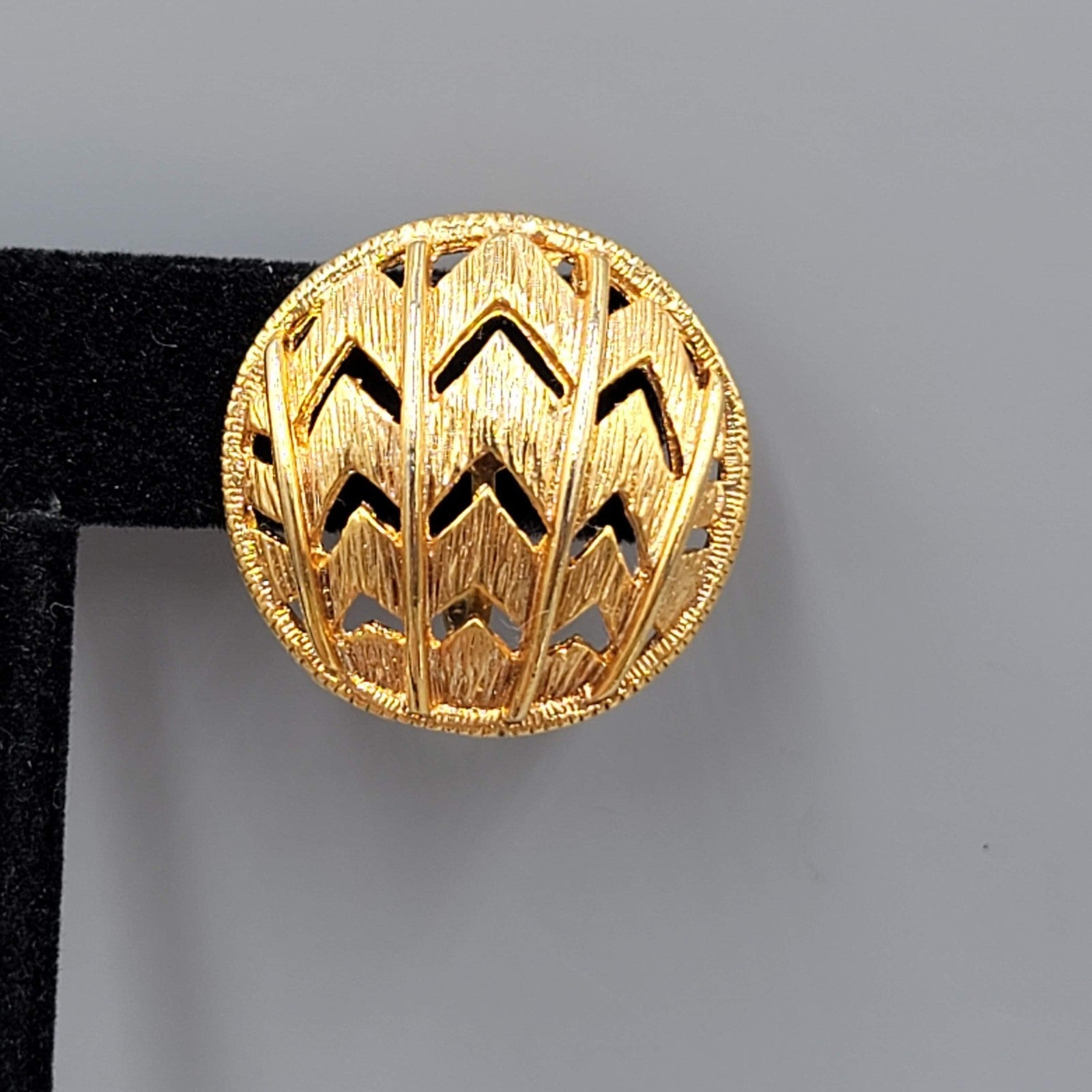 Vintage Textured Clip on Earrings Gold tone Open Round Statement 1 in