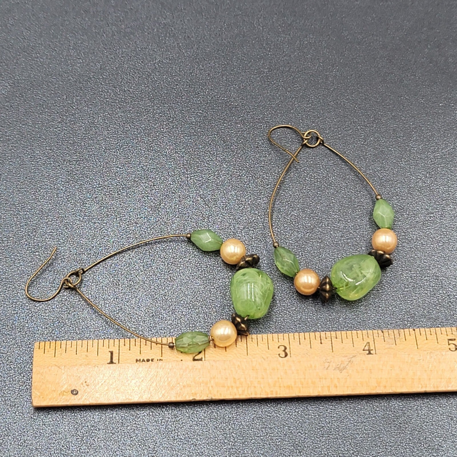 Pierced Earrings Green Bead Faux Pearl Hoops Dangle Statement 2.25"