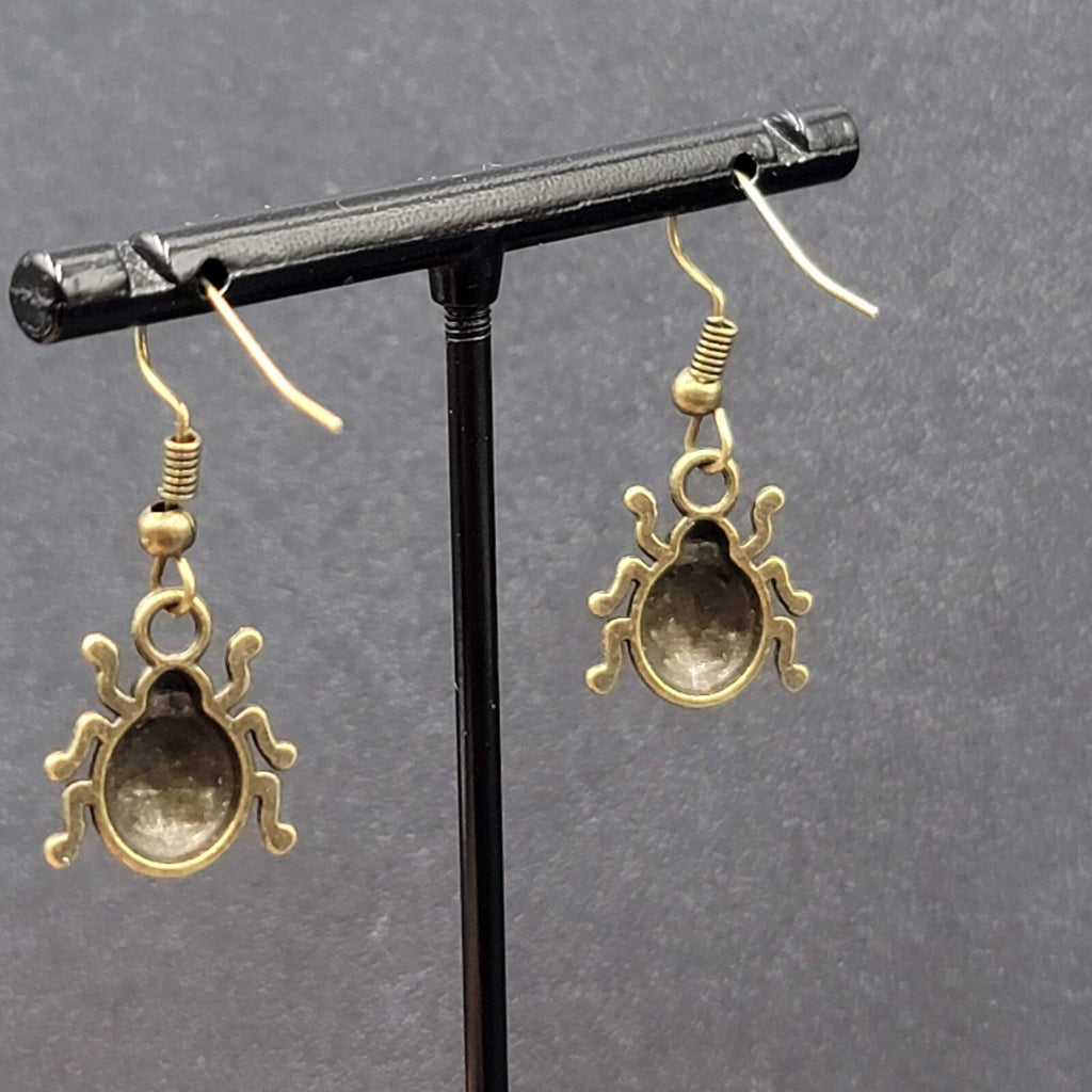 Ladybug Pierced Earrings Dangle Bronze tone 5/8"