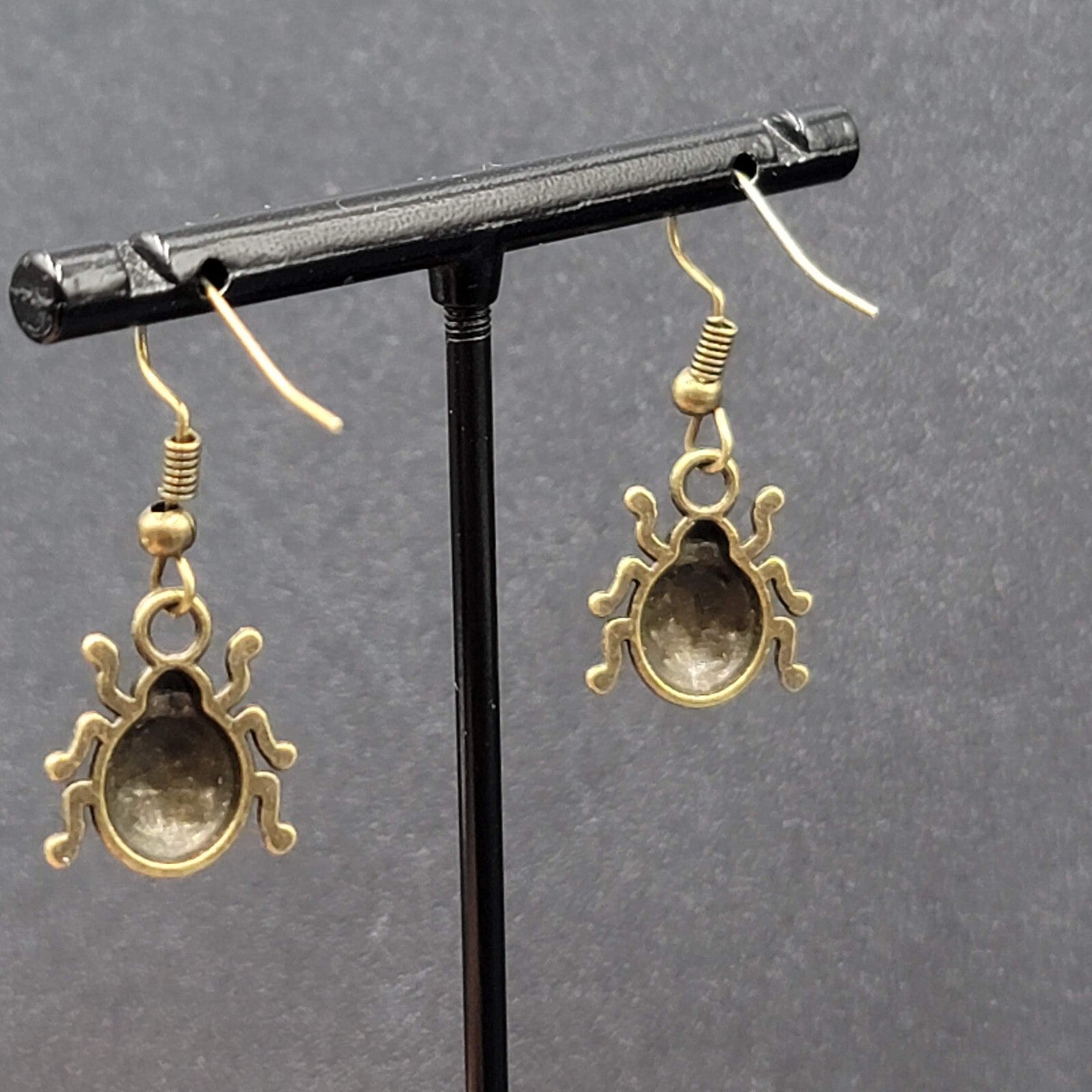 Ladybug Pierced Earrings Dangle Bronze tone 5/8"
