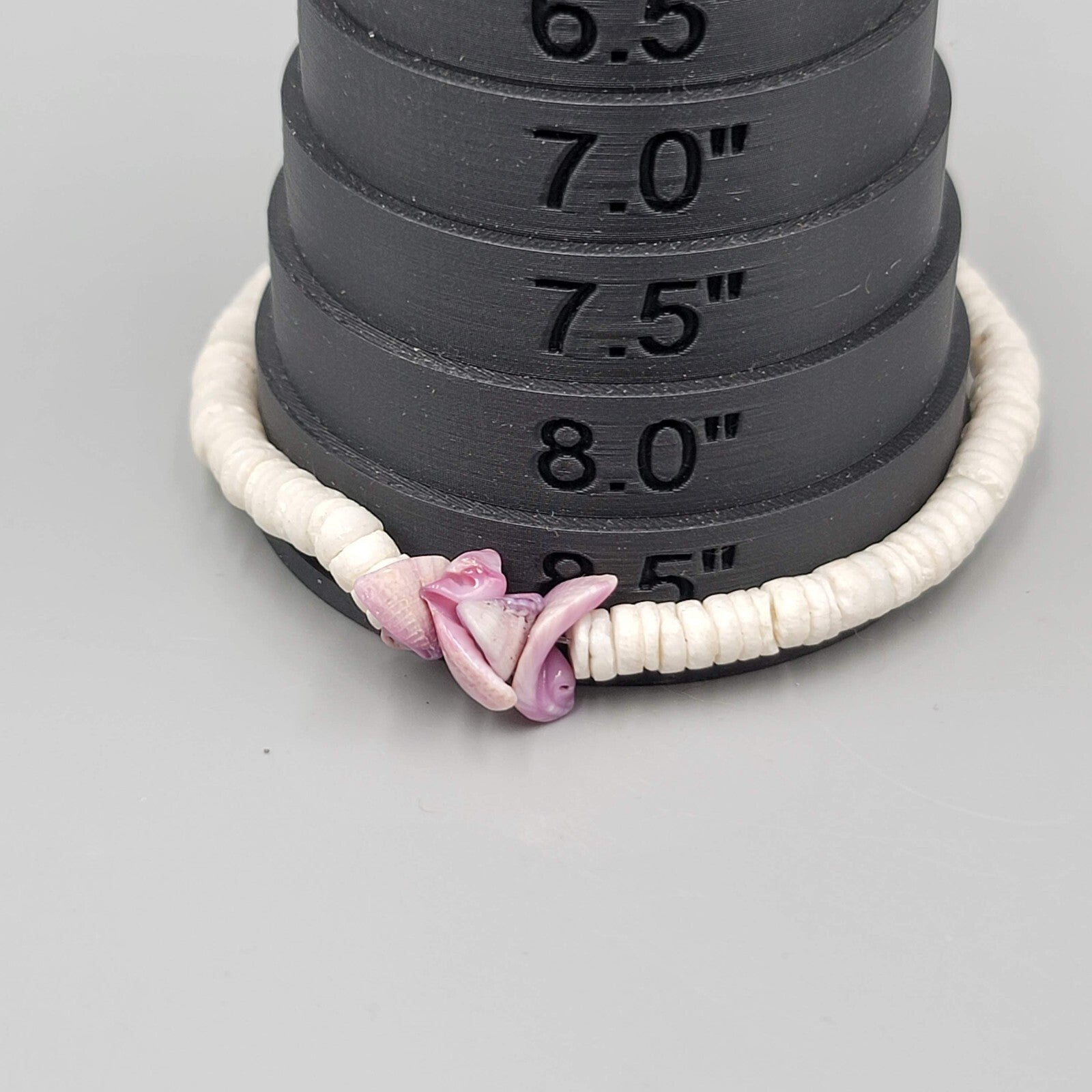 Vintage Hawaii Puka Shell Anklet Purple Accent Shells 8.5"