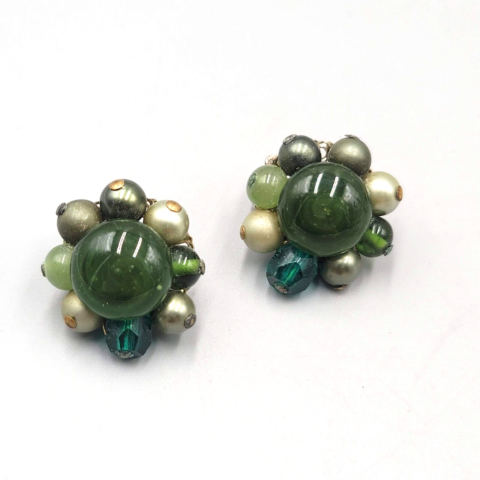 Vintage Green Glass Cluster Bead Clip on Earrings Japan 3/4"