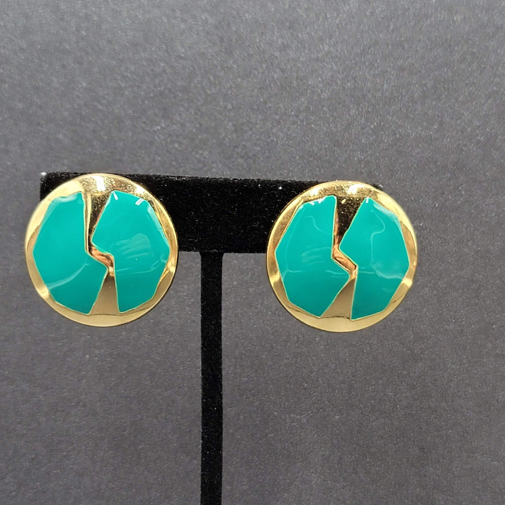 Vintage Clip on Earrings Gold tone Green Enamel Round 1 1/8"