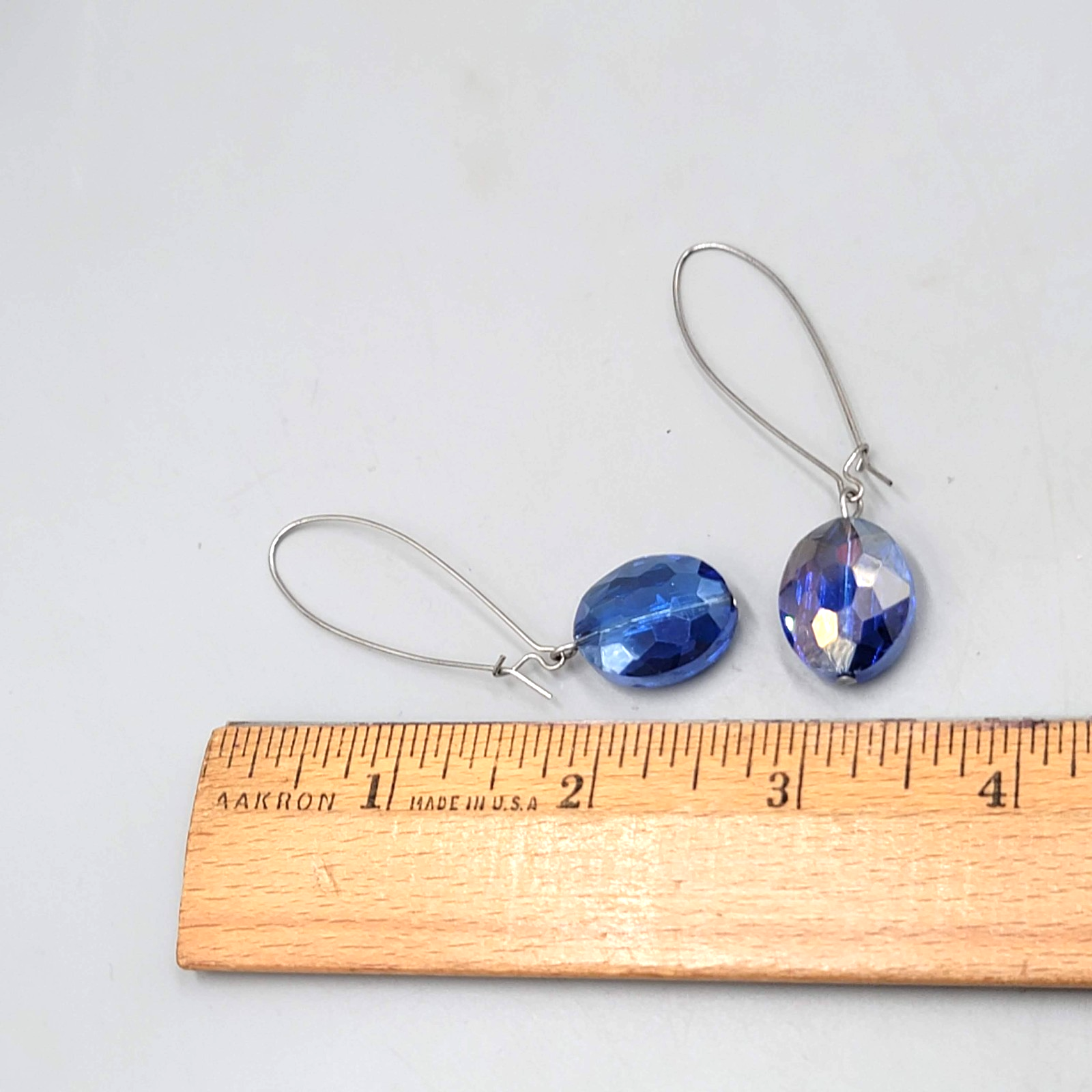 Faceted Blue Crystal Bead Pierced Earrings Silver tone Dangle Long 2.75 in