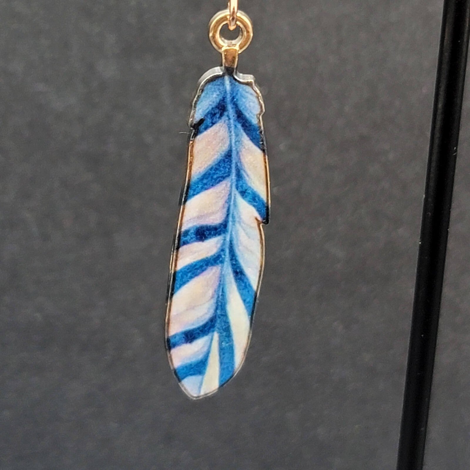Metal Feather Pierced Earrings Blue White Striped Gold tone Dangle 1.5"
