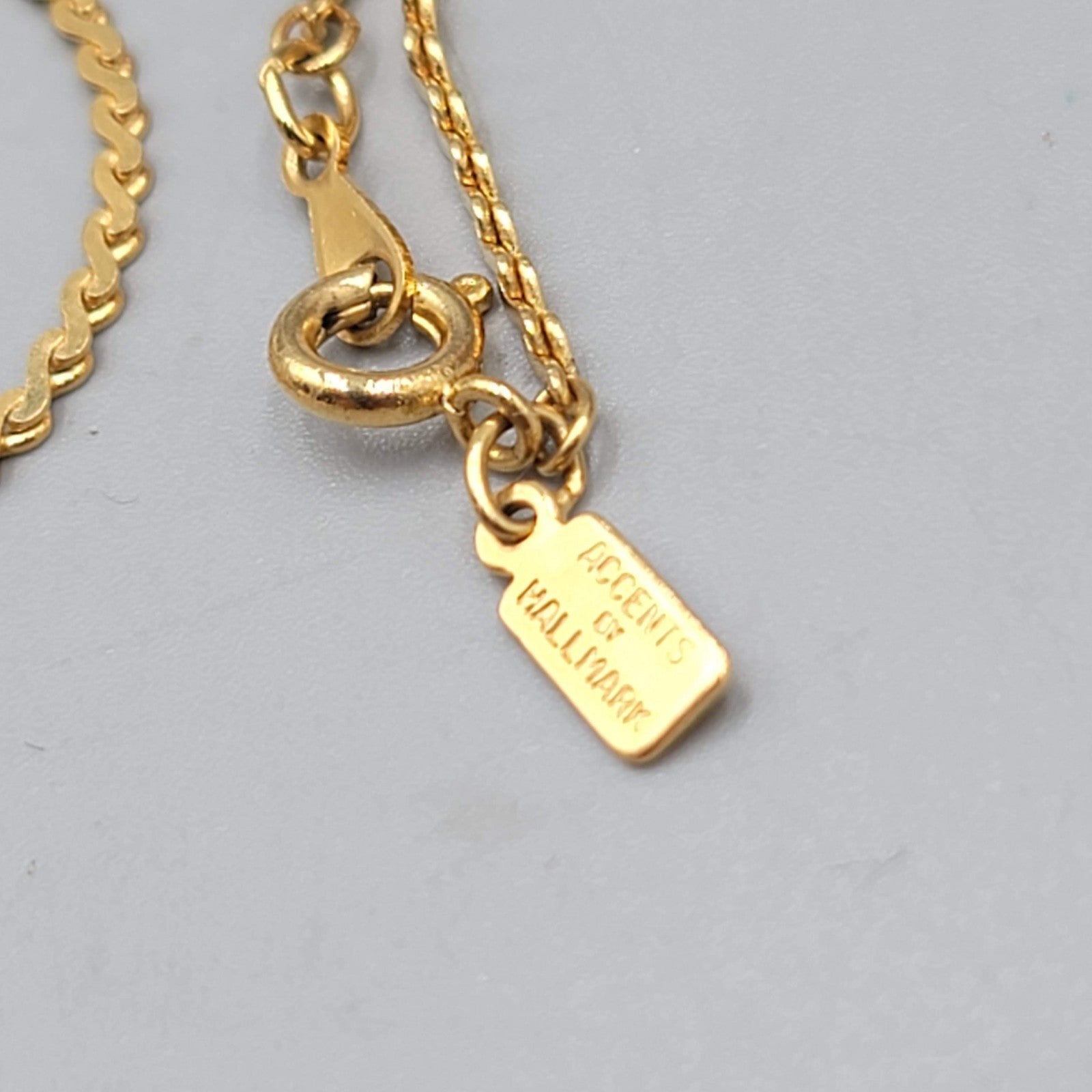 Vintage Accents by Hallmark GEMINI Necklace Gold tone Zodiac Long 24 in