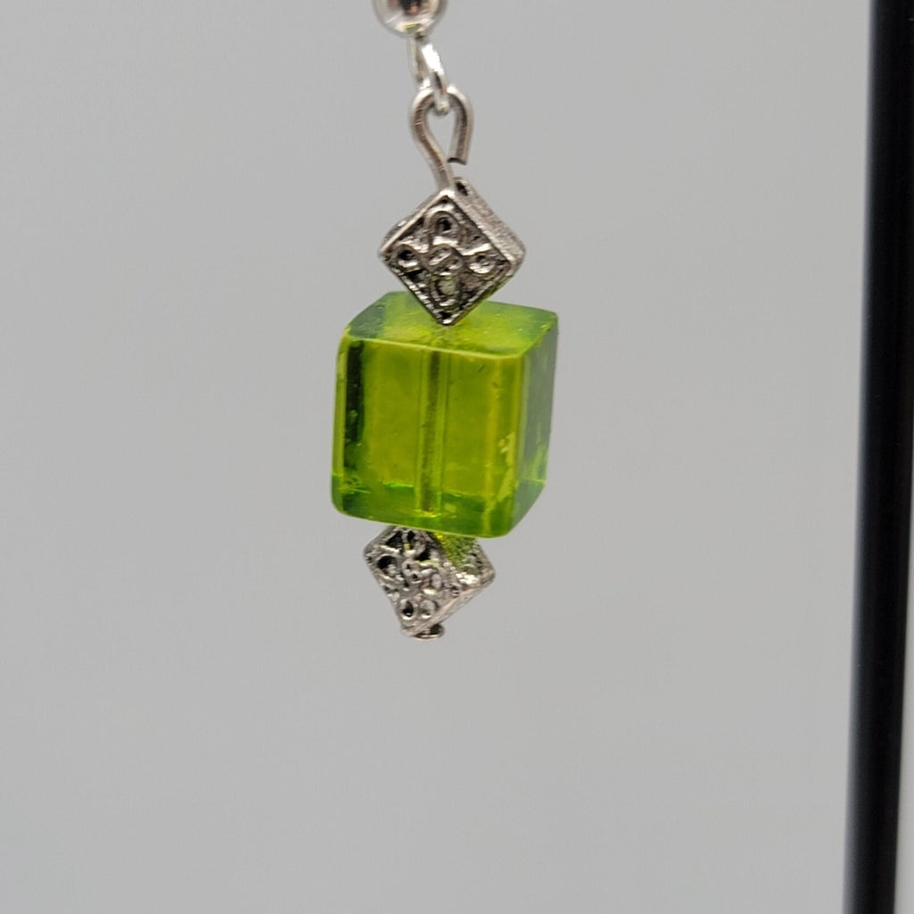 Pierced Earrings Square Green Glass Bead Silver tone Dangle 1"