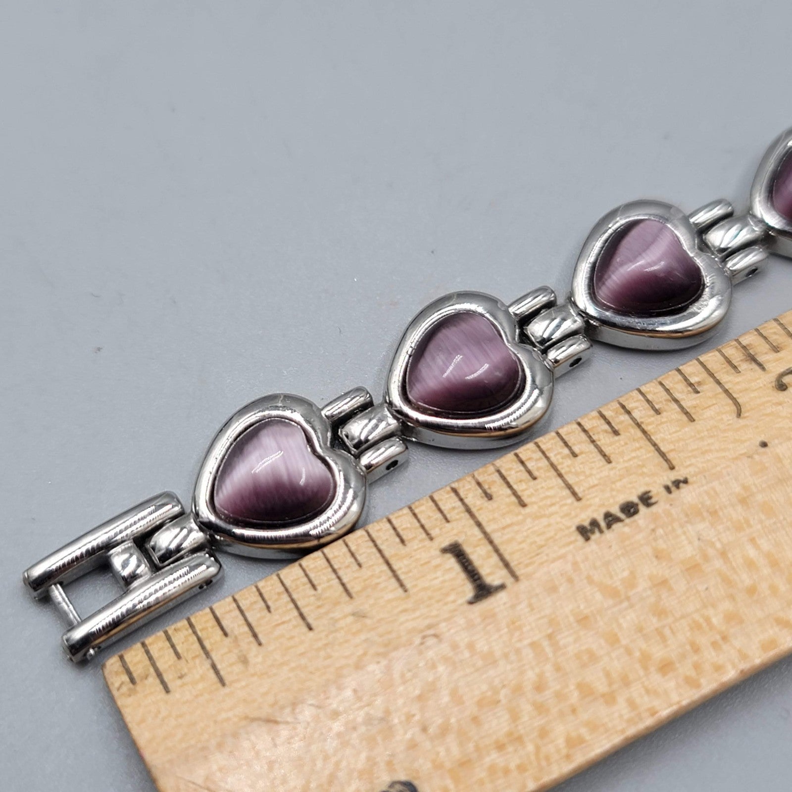 Purple Cats Eye Heart Bracelet Silver tone 7.25 in