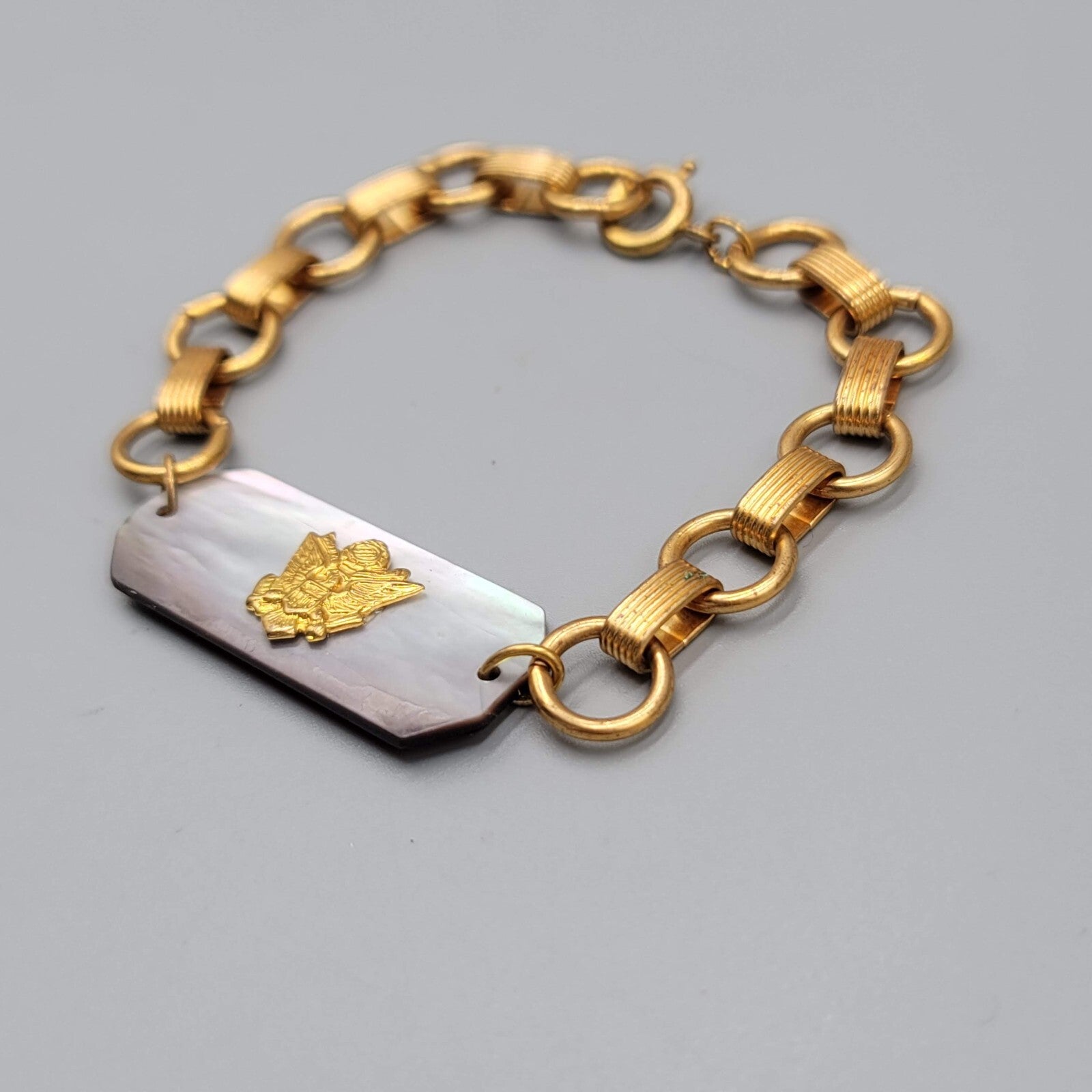 Vintage Sweetheart Bracelet Abalone Gold tone Chain 6.75"