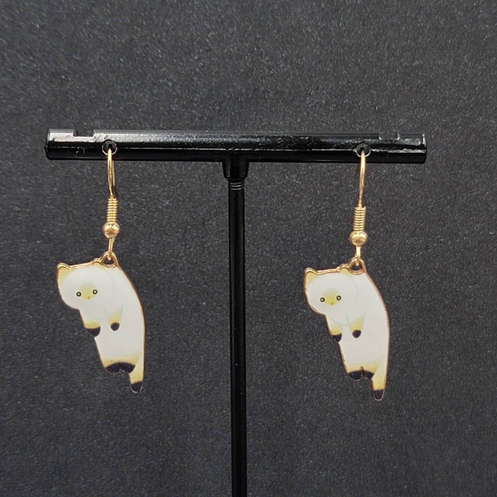 Pierced Earrings Gold tone White Enamel Kitty Cat Dangle 1"