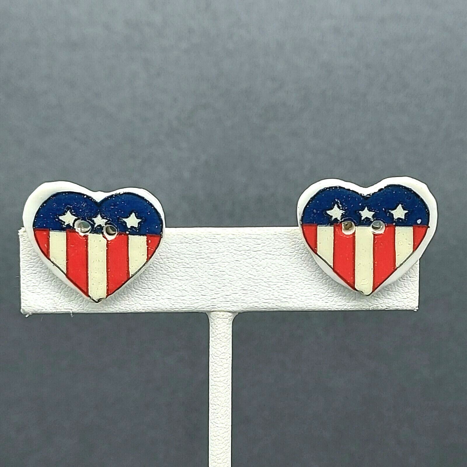 Vintage Pierced Earrings Porcelain Patriotic Button Style Heart 3/4"
