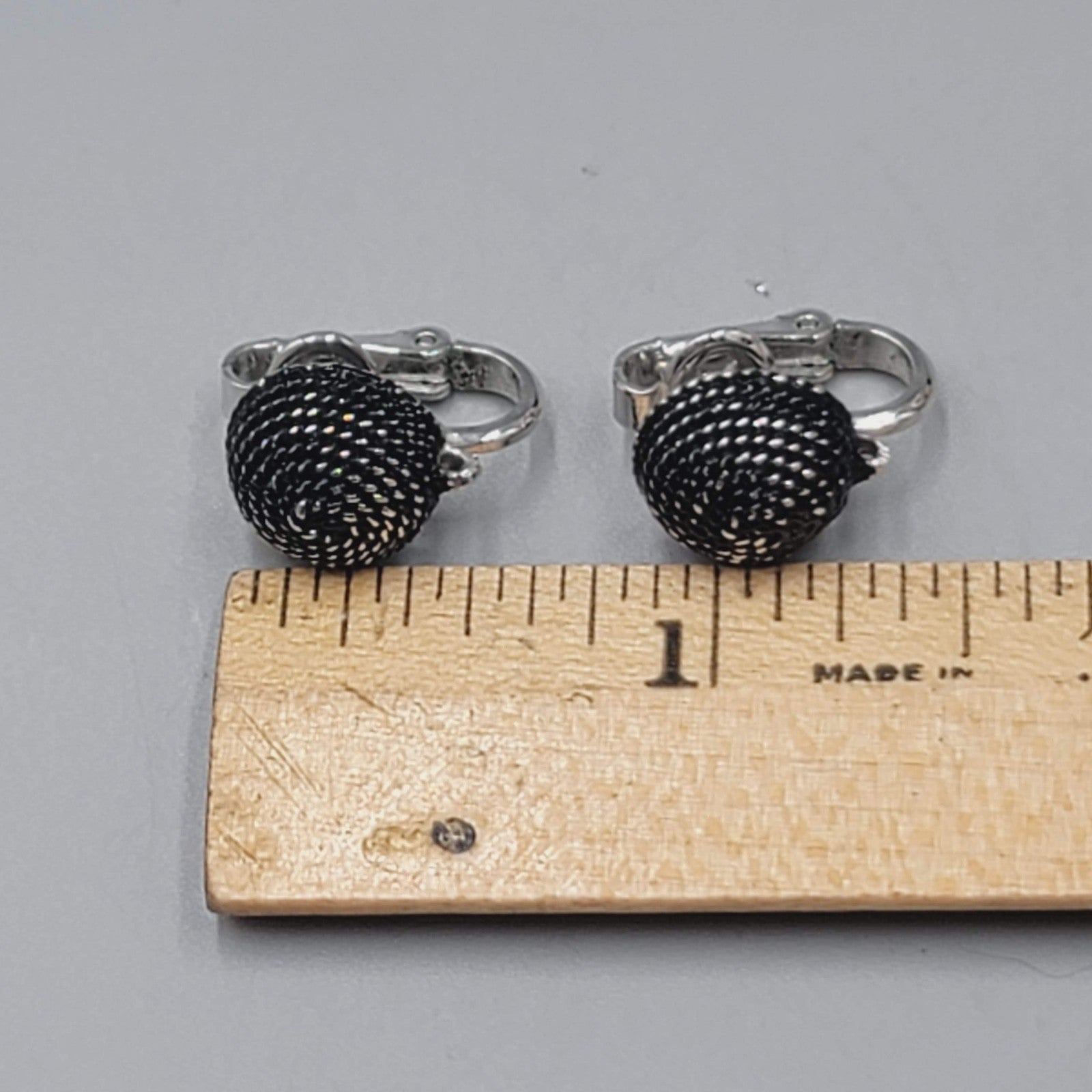Vintage Trifari Black Stud Clip on Earrings Silver tone 1/2"