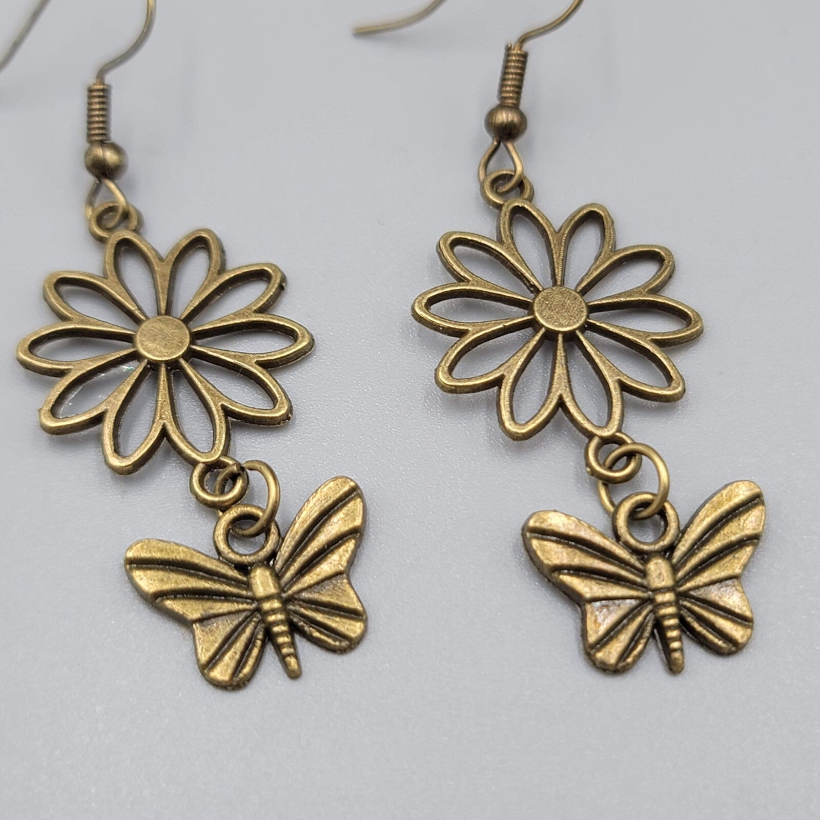 Butterly Flower Pierced Earrings Bronze tone Dangle NEW 1.5"