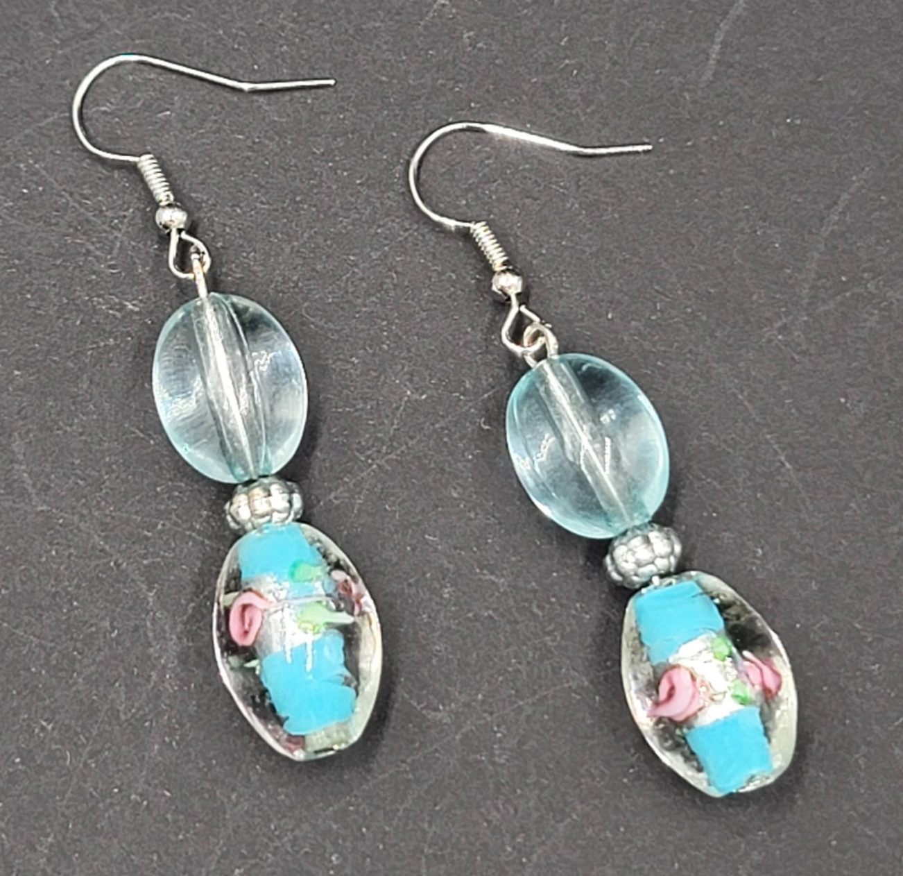 Blue Flower Art Glass Bead Pierced Earrings Silver tone Dangle 1.5"