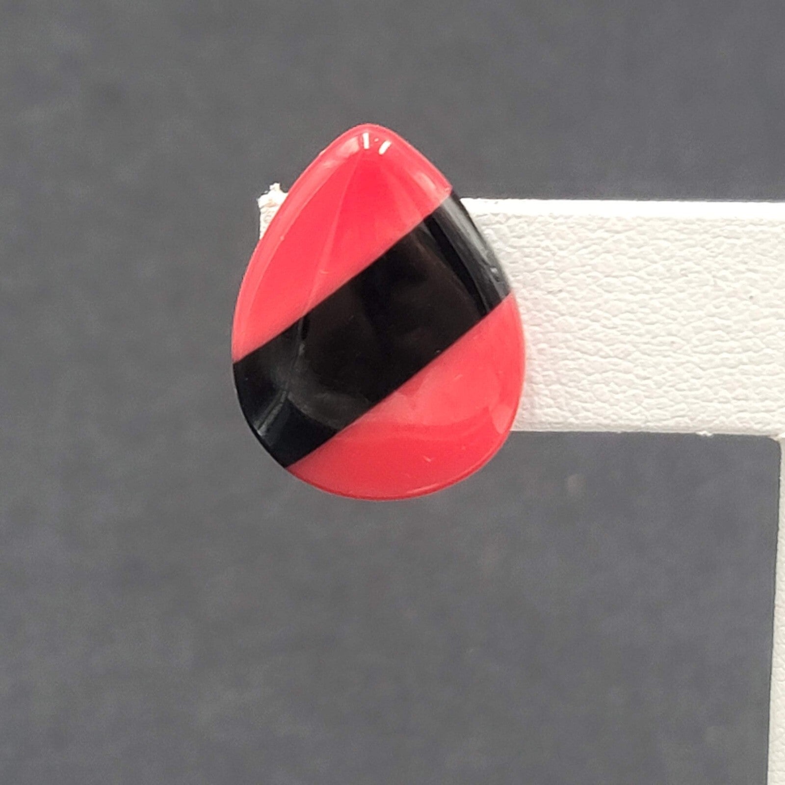 Vintage Pierced Earrings Acrylic Red Black Teardrop 7/8"