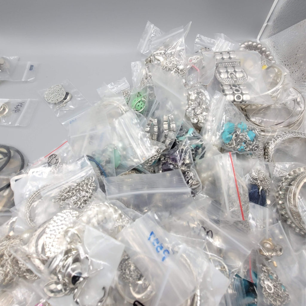 Large Lot of Silver tone Modern Jewelry Necklaces Earrings Bracelet 160+ Pieces!