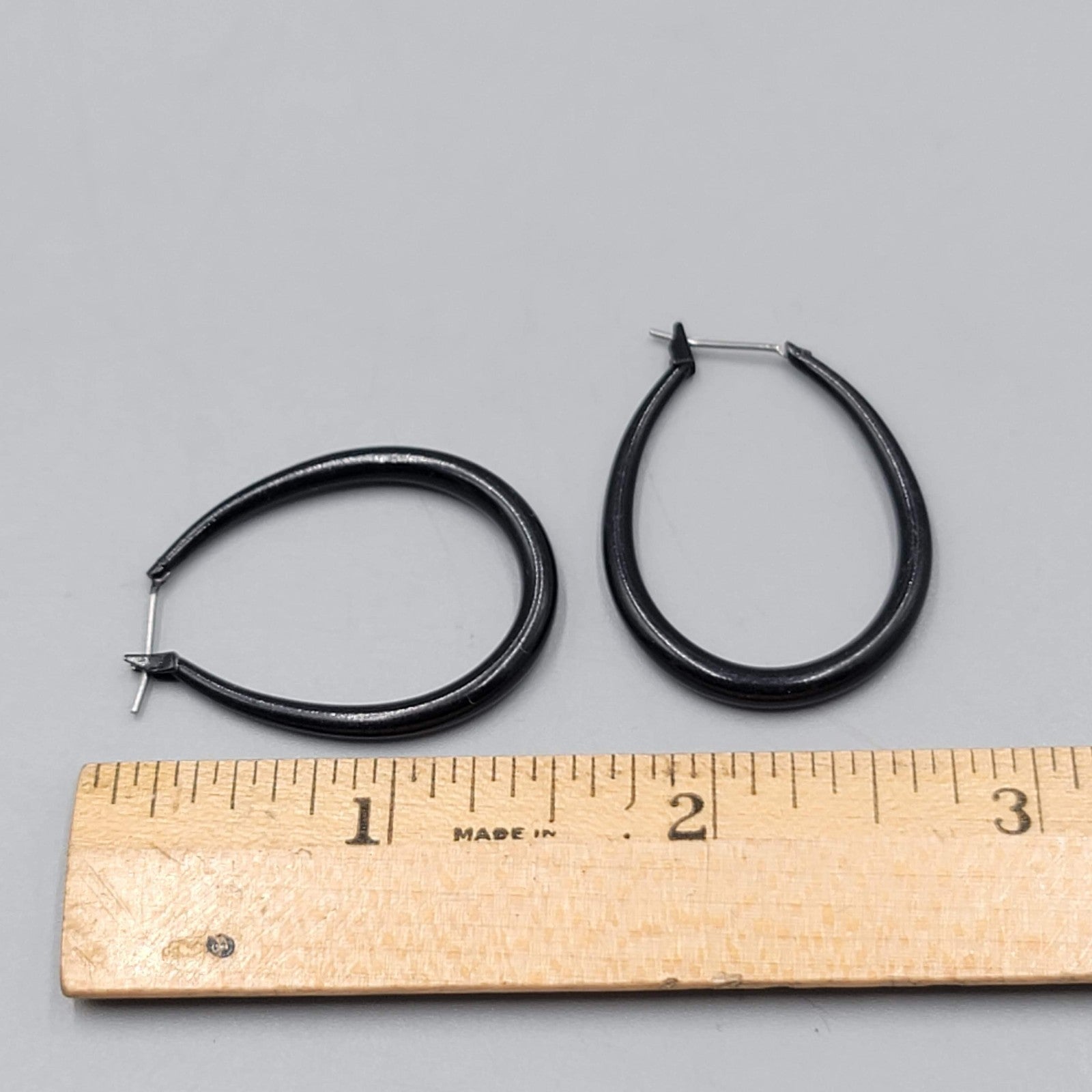 Black Oval Hoops Pierced Earrings Enamel 1 3/8 in