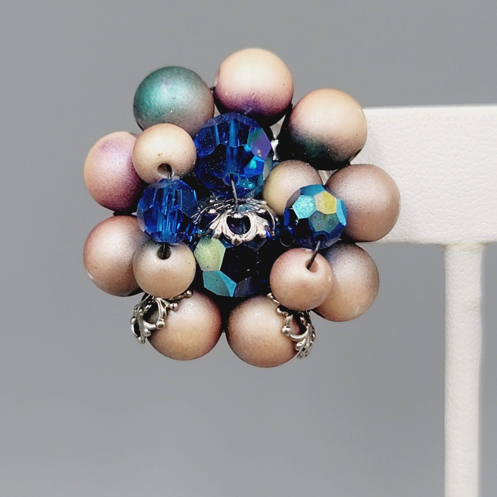 Vintage Blue Tan Cluster Bead Clip on Earrings Silver tone Filigree 1.25 in