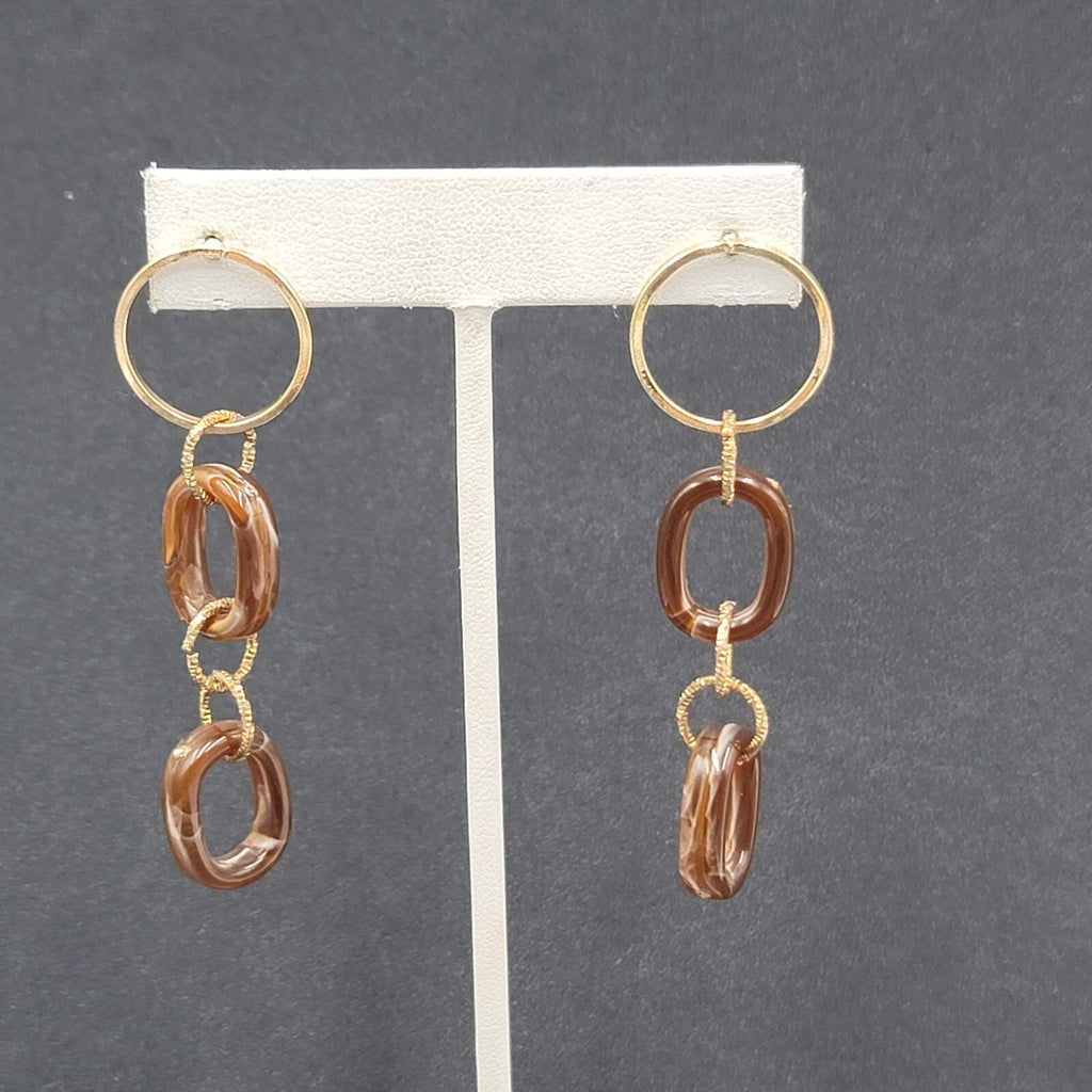 Pierced Earrings Gold tone Brown Swirl Acrylic Hoops Lightweight 2.75"