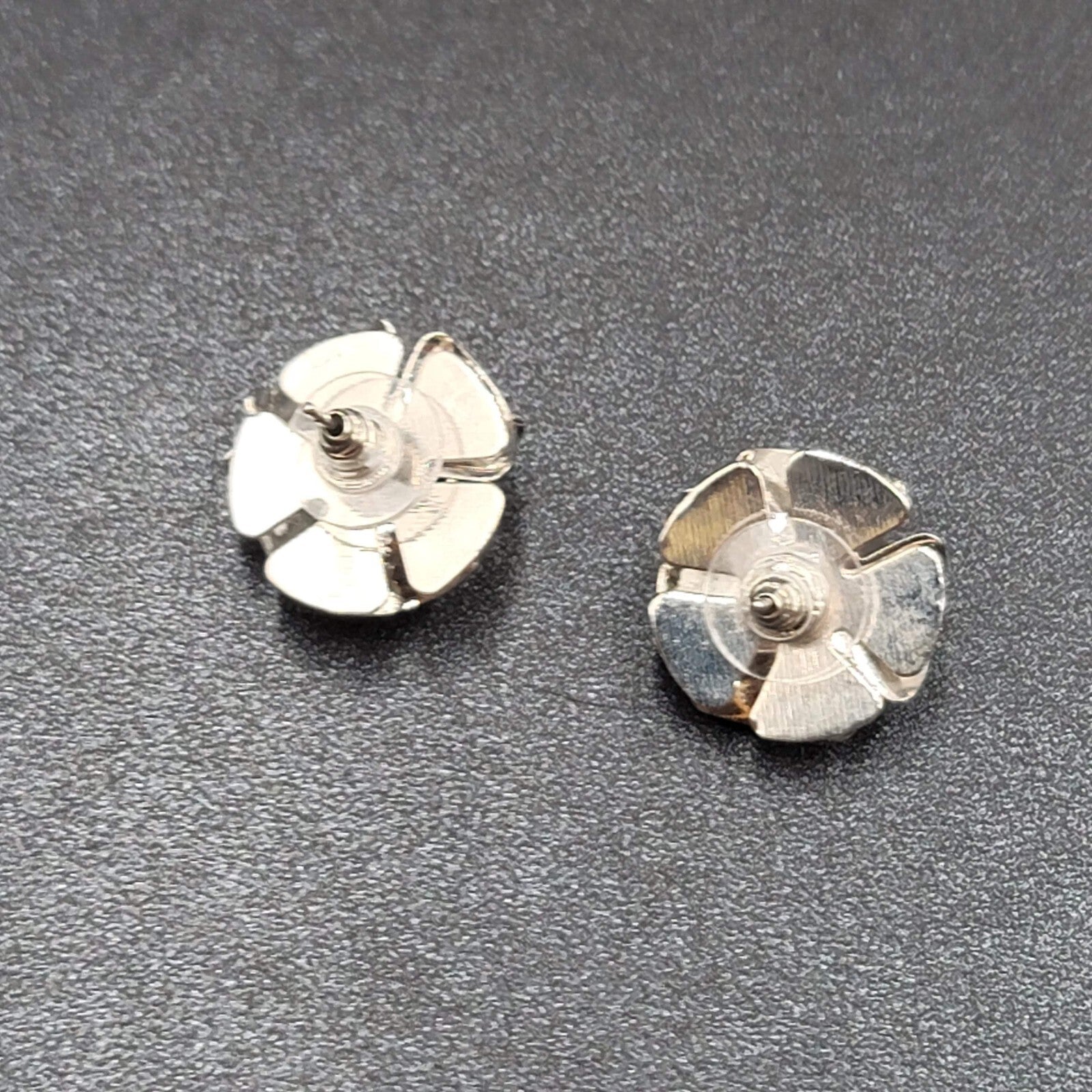 Pierced Earrings Silver tone Rhinestones Flower 3D Studs  3/4"