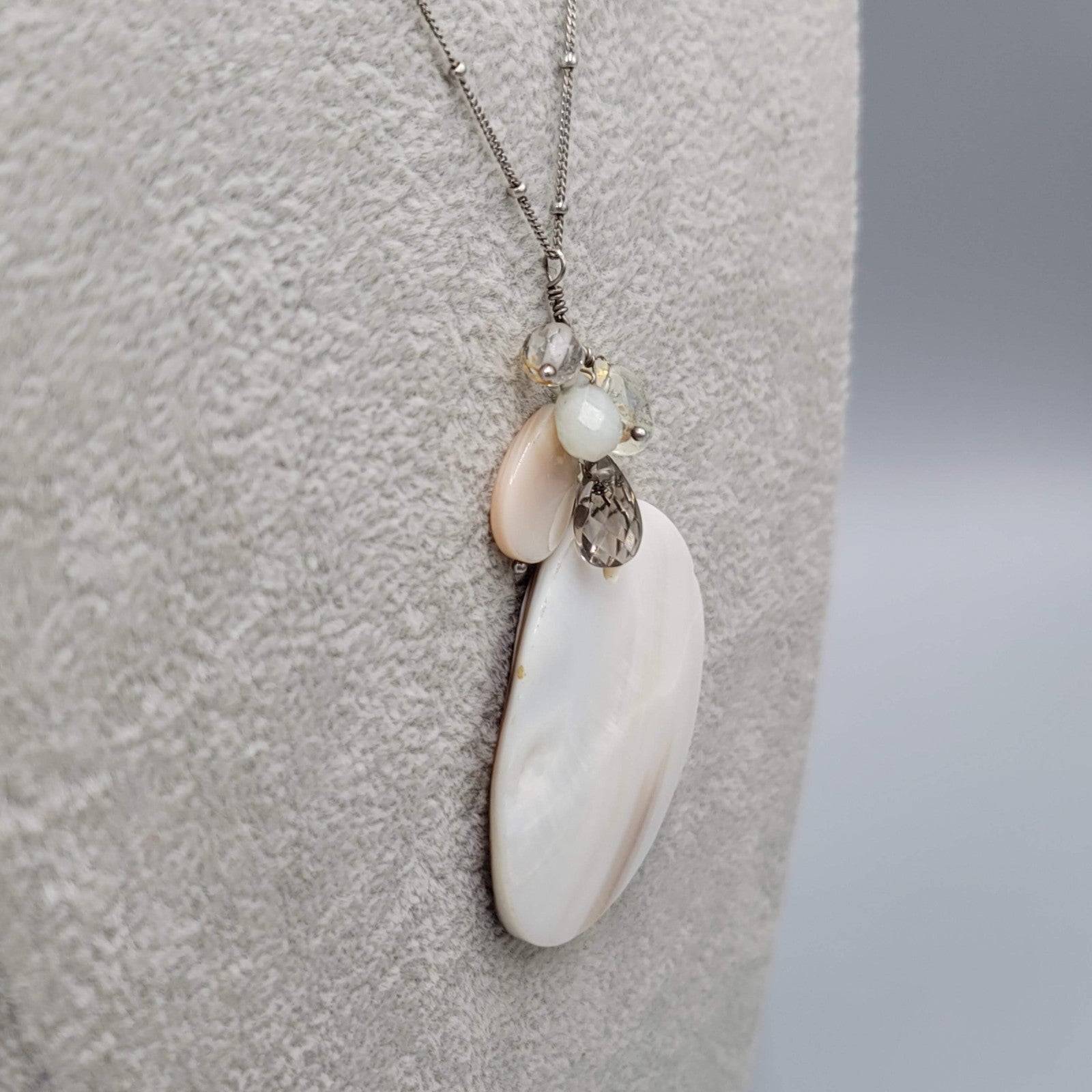 J Jill Shell Pendant Sterling Silver Necklace 20 - 22 in Station Chain 925